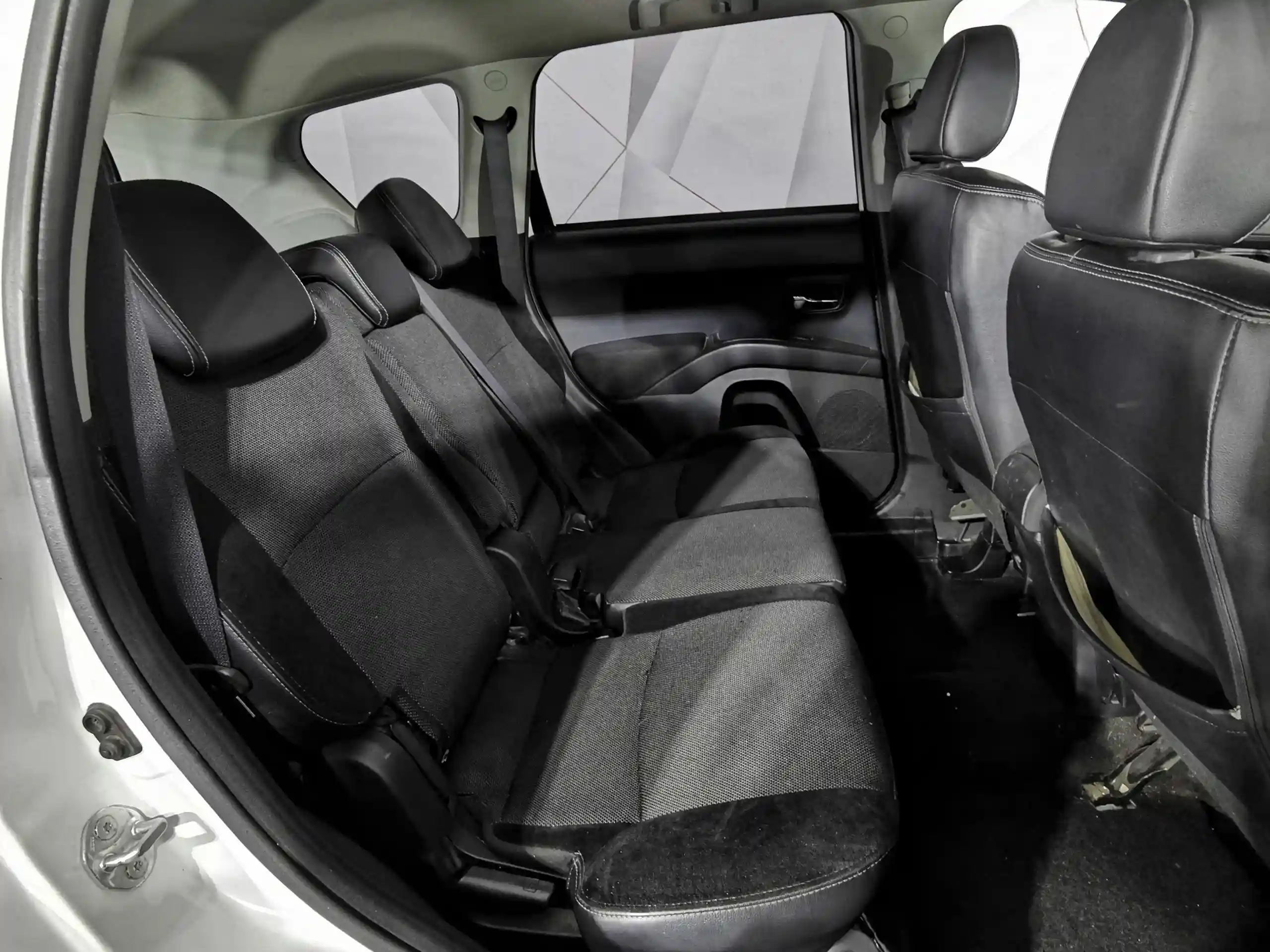 Citroen C-Crosser 2010