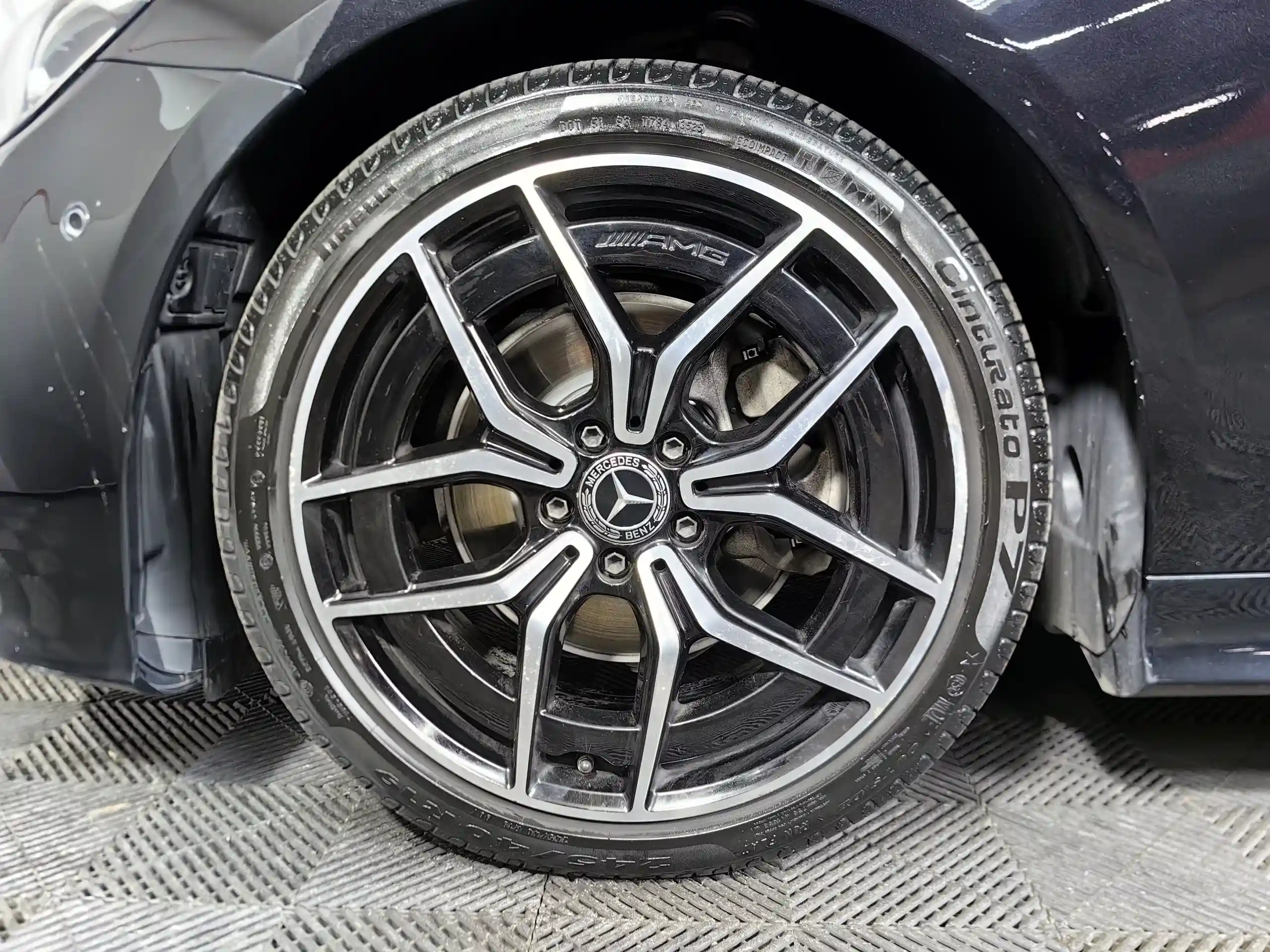 Mercedes-Benz E-Класс 2021