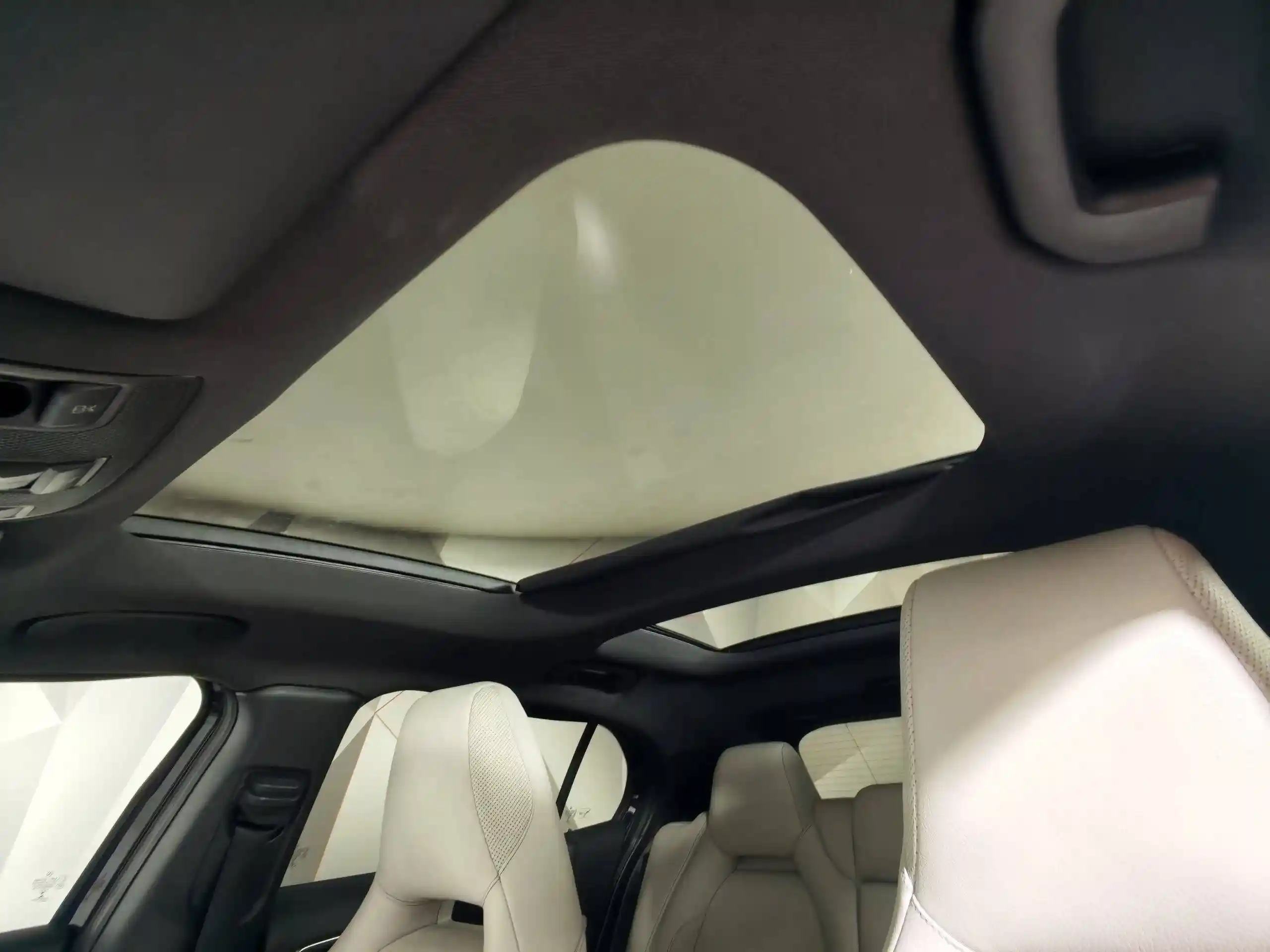 Mercedes-Benz GLA 2014