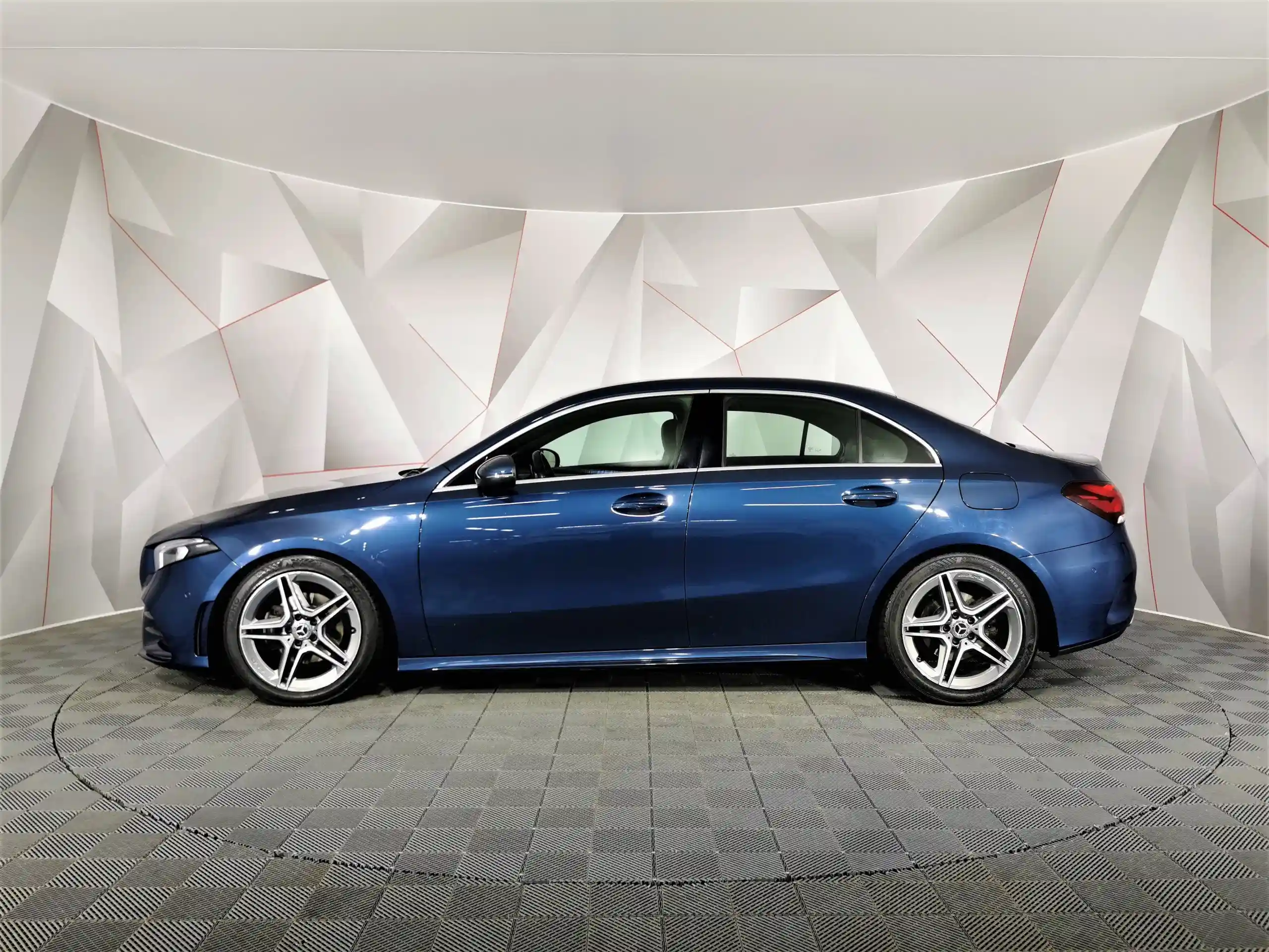 Mercedes-Benz A-Класс 2019