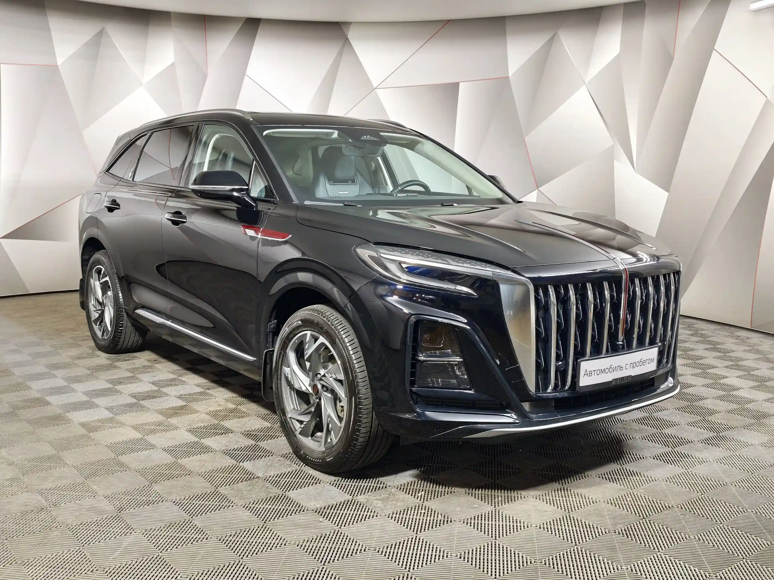 Hongqi HS3 2025