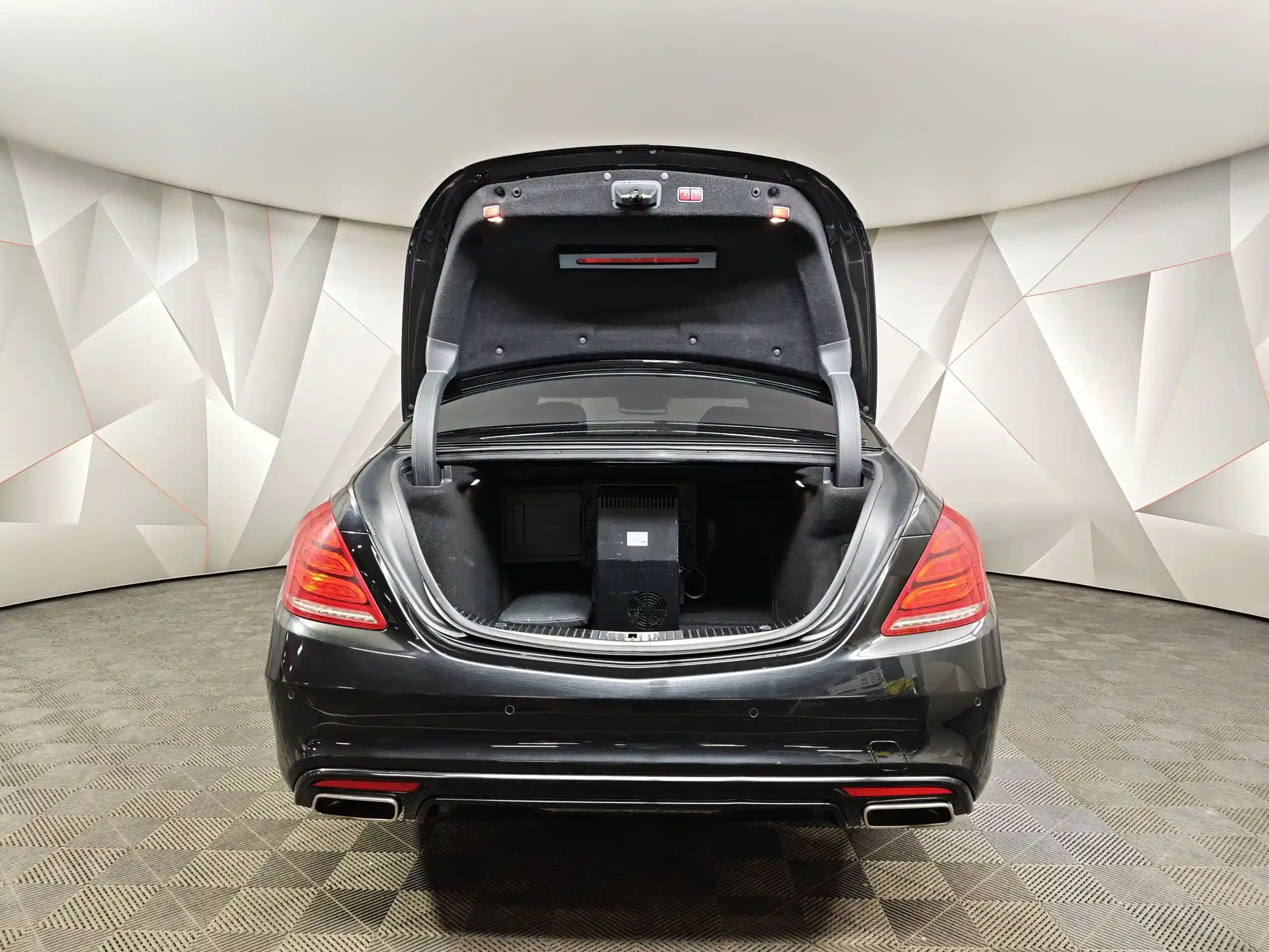 Mercedes-Benz S-Класс 2015