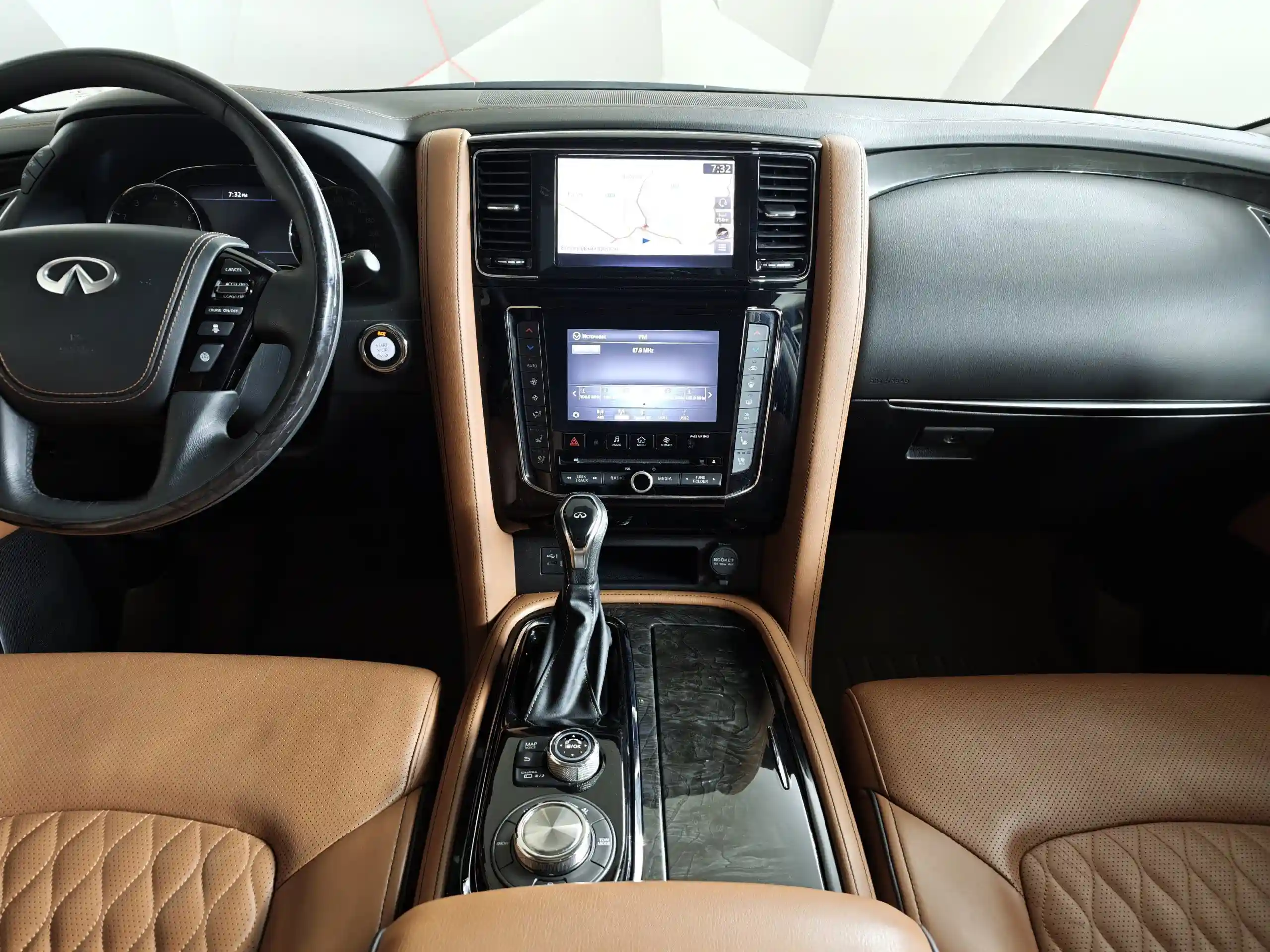 Infiniti QX80 2020