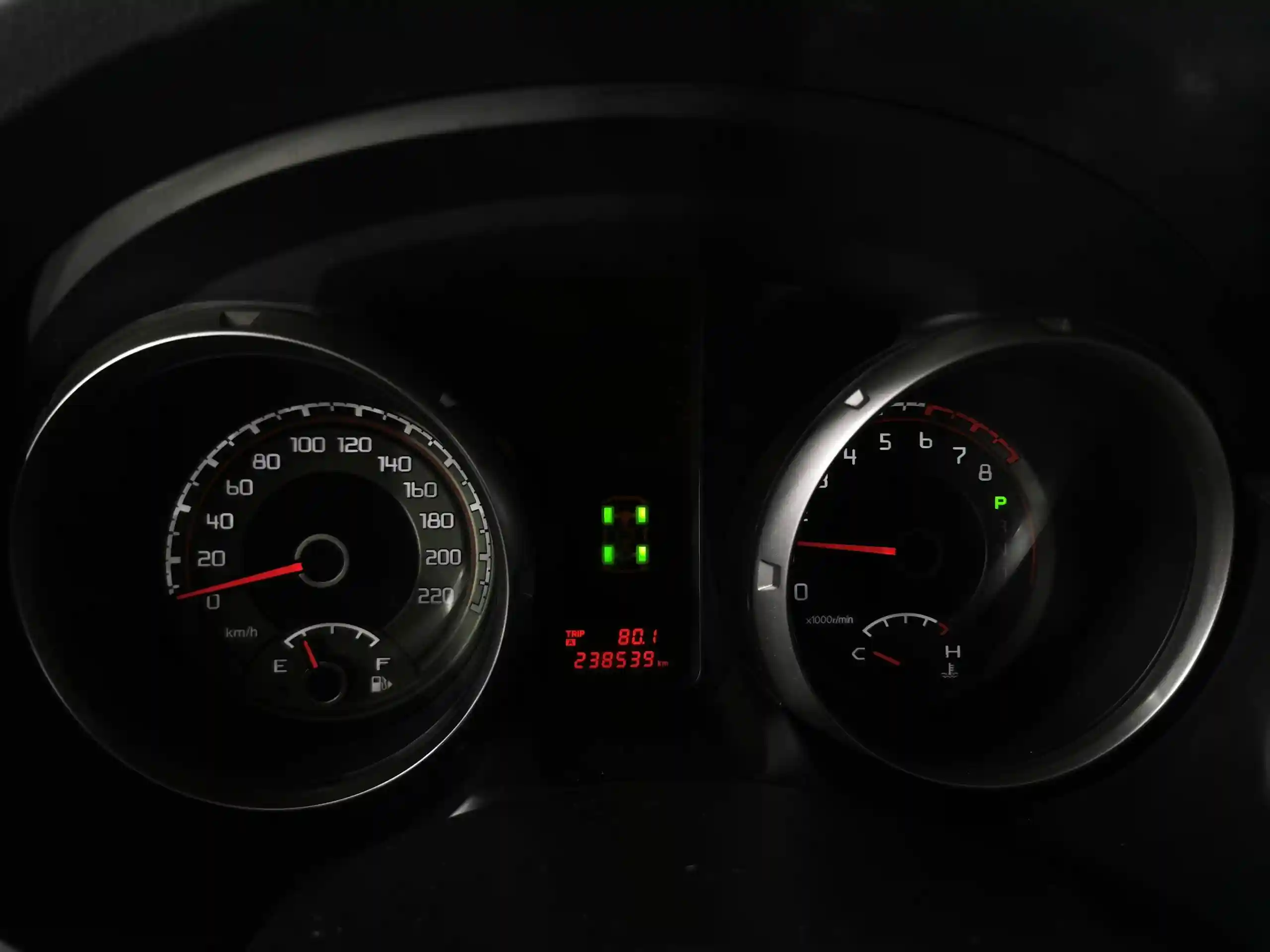 Mitsubishi Pajero 2012