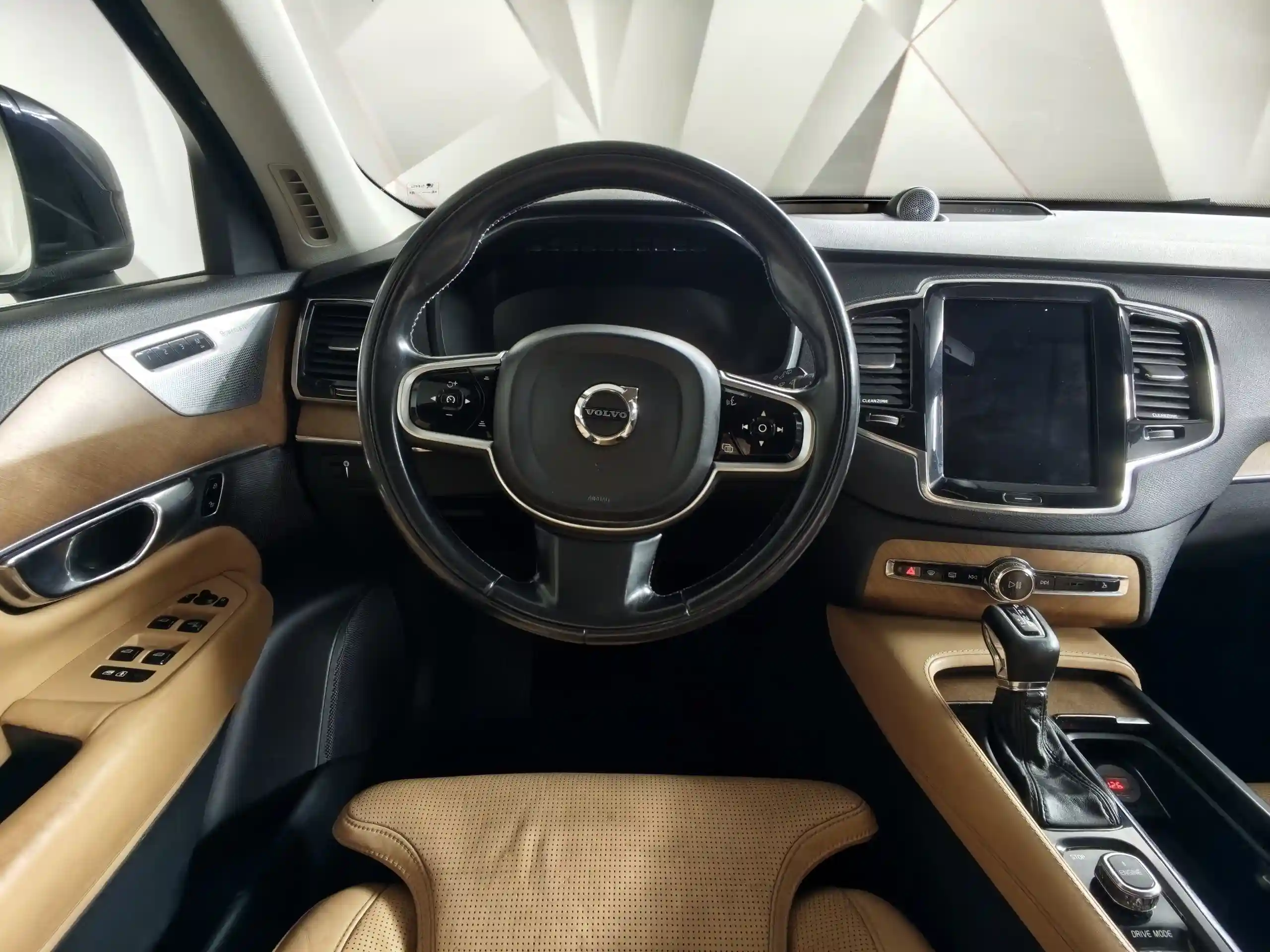 Volvo XC90 2016