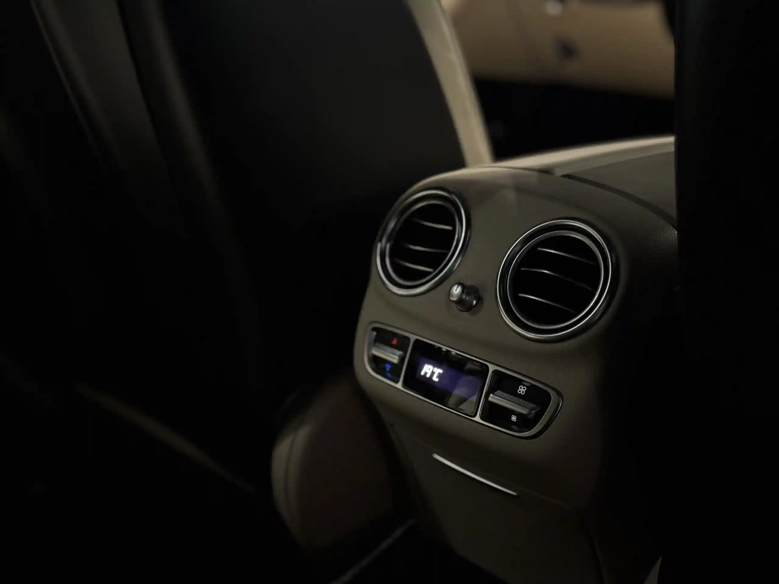 Mercedes-Benz E-Класс 2021