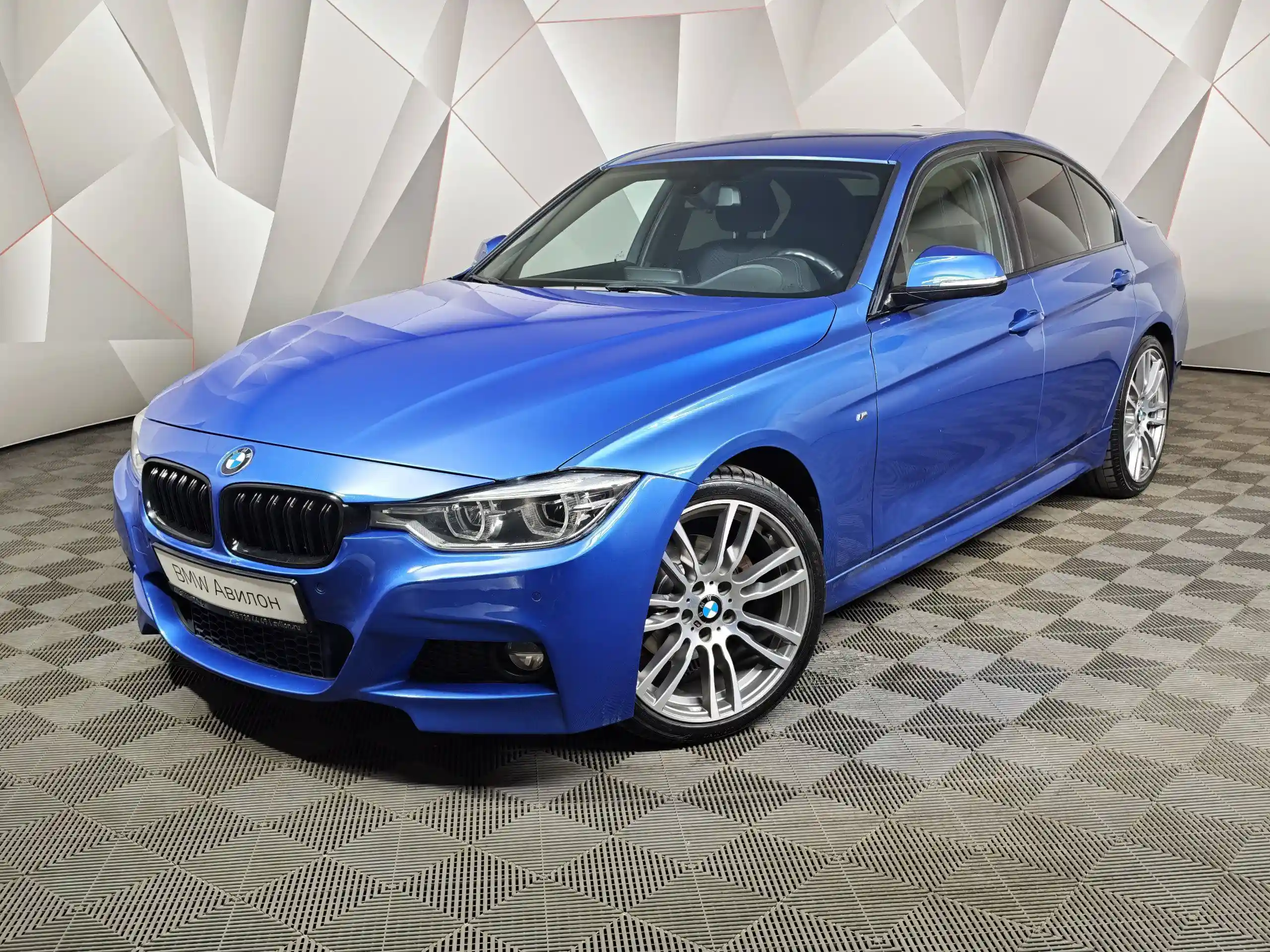 BMW 3 серия 2018