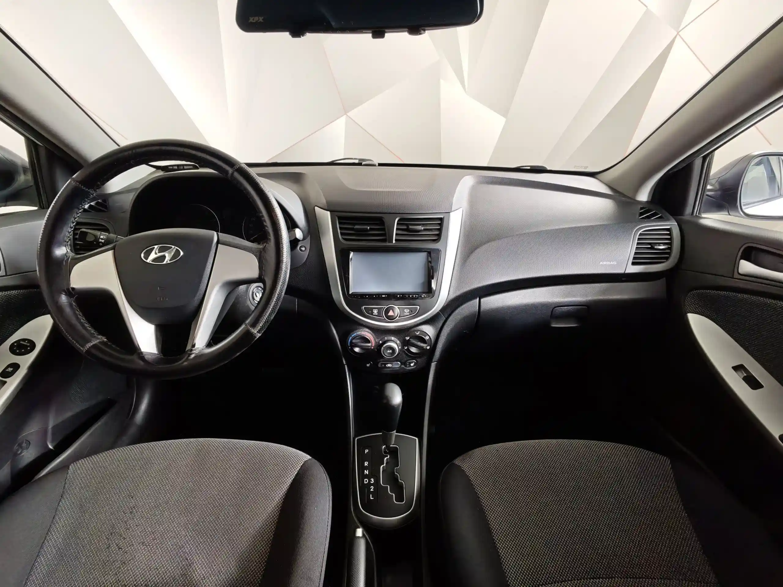 Hyundai Solaris 2012