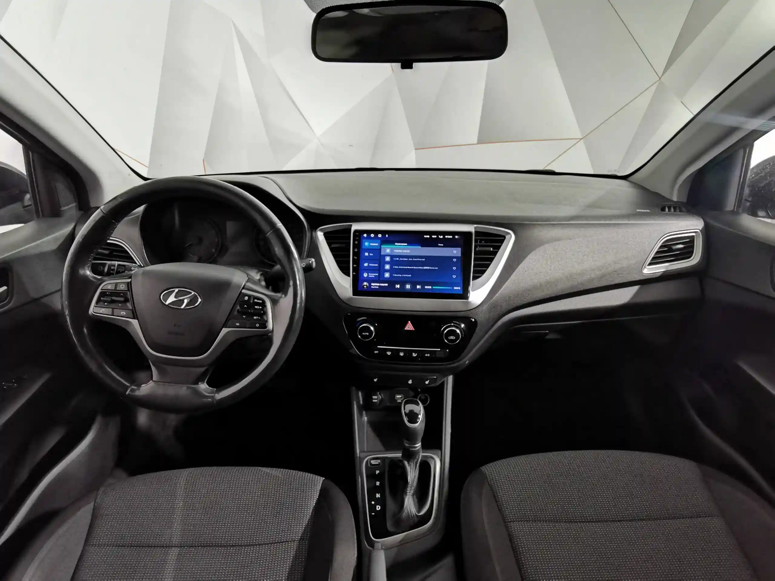Hyundai Solaris 2019