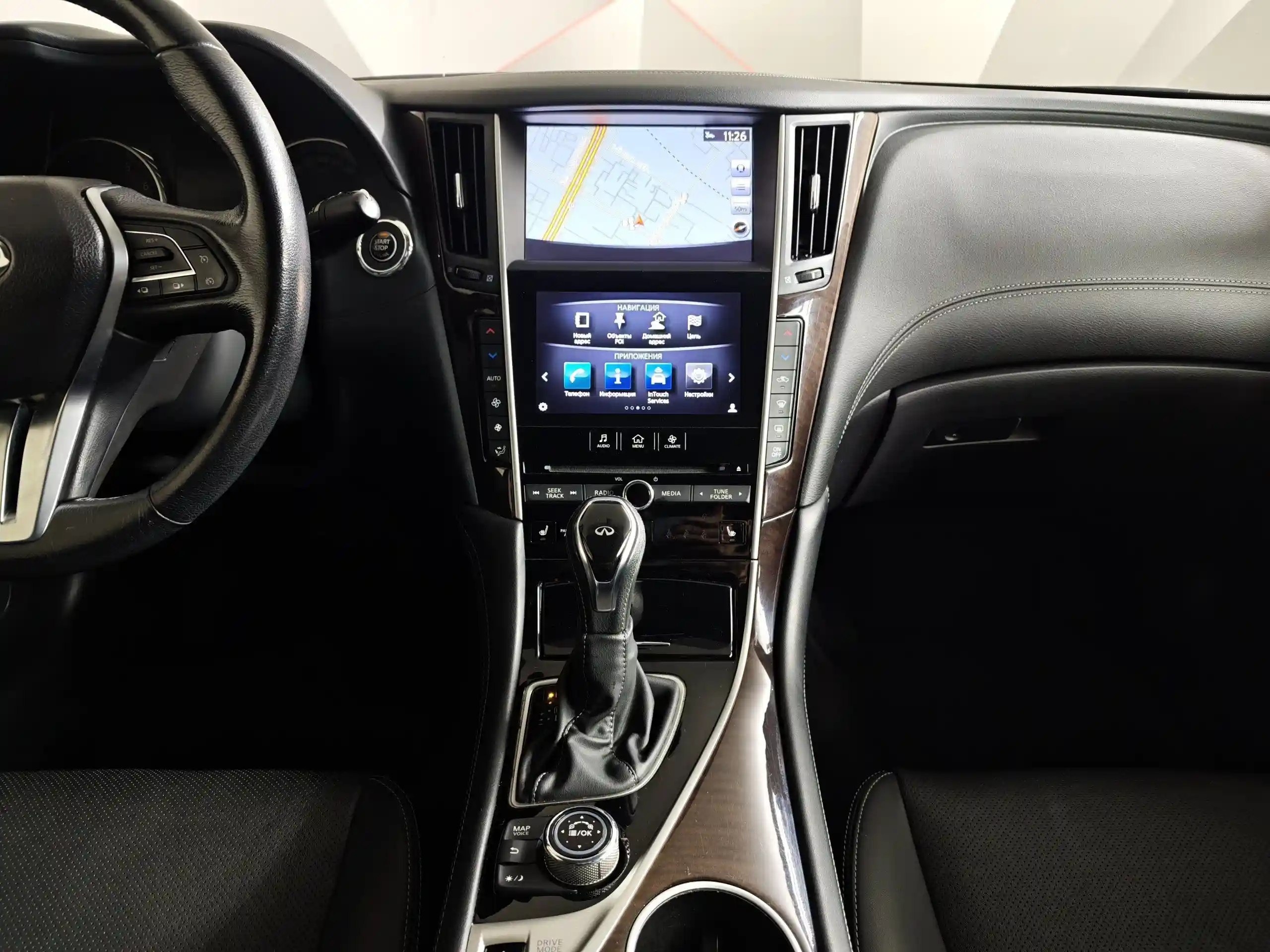 Infiniti Q50 2017