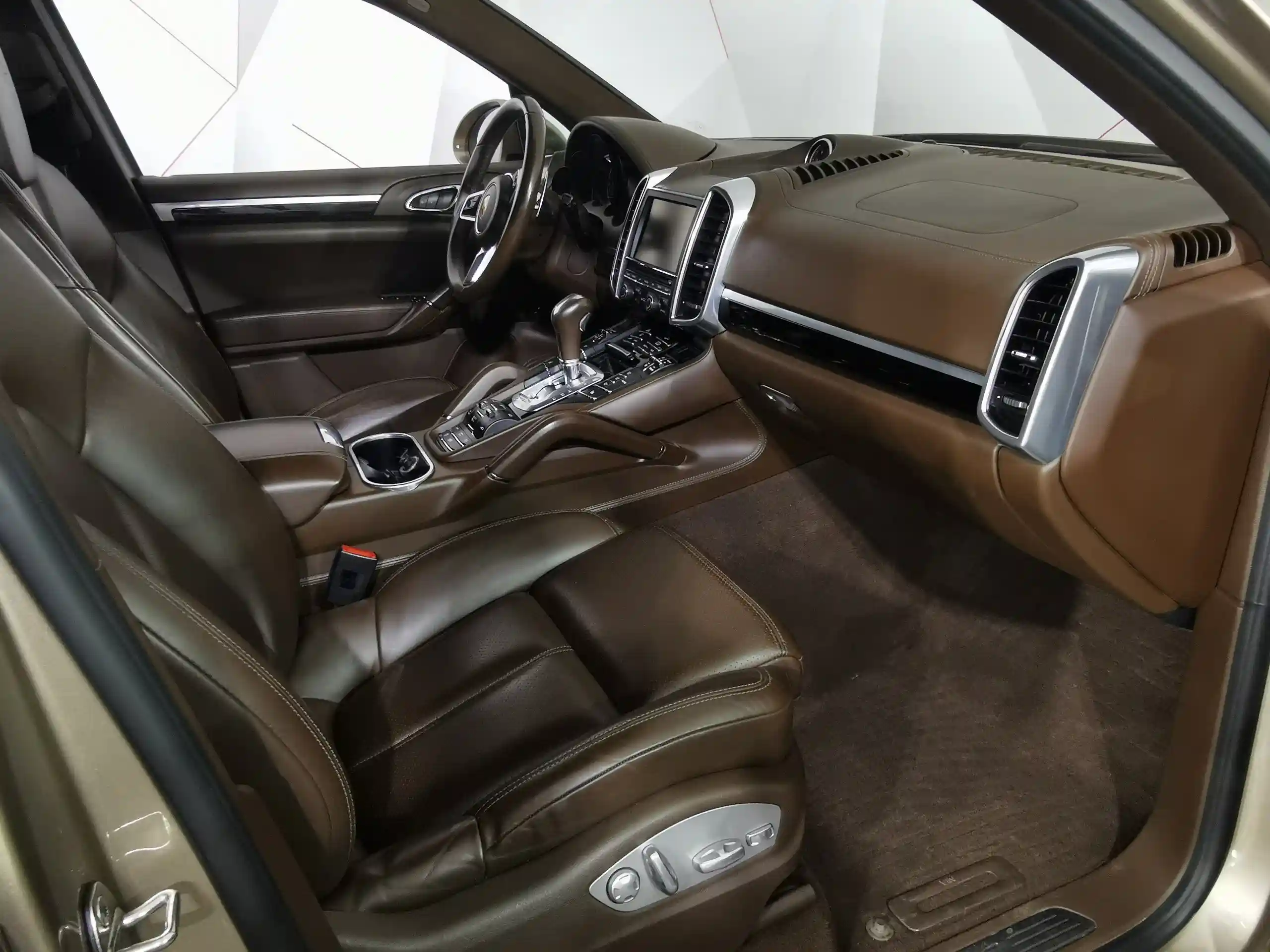 Porsche Cayenne 2016