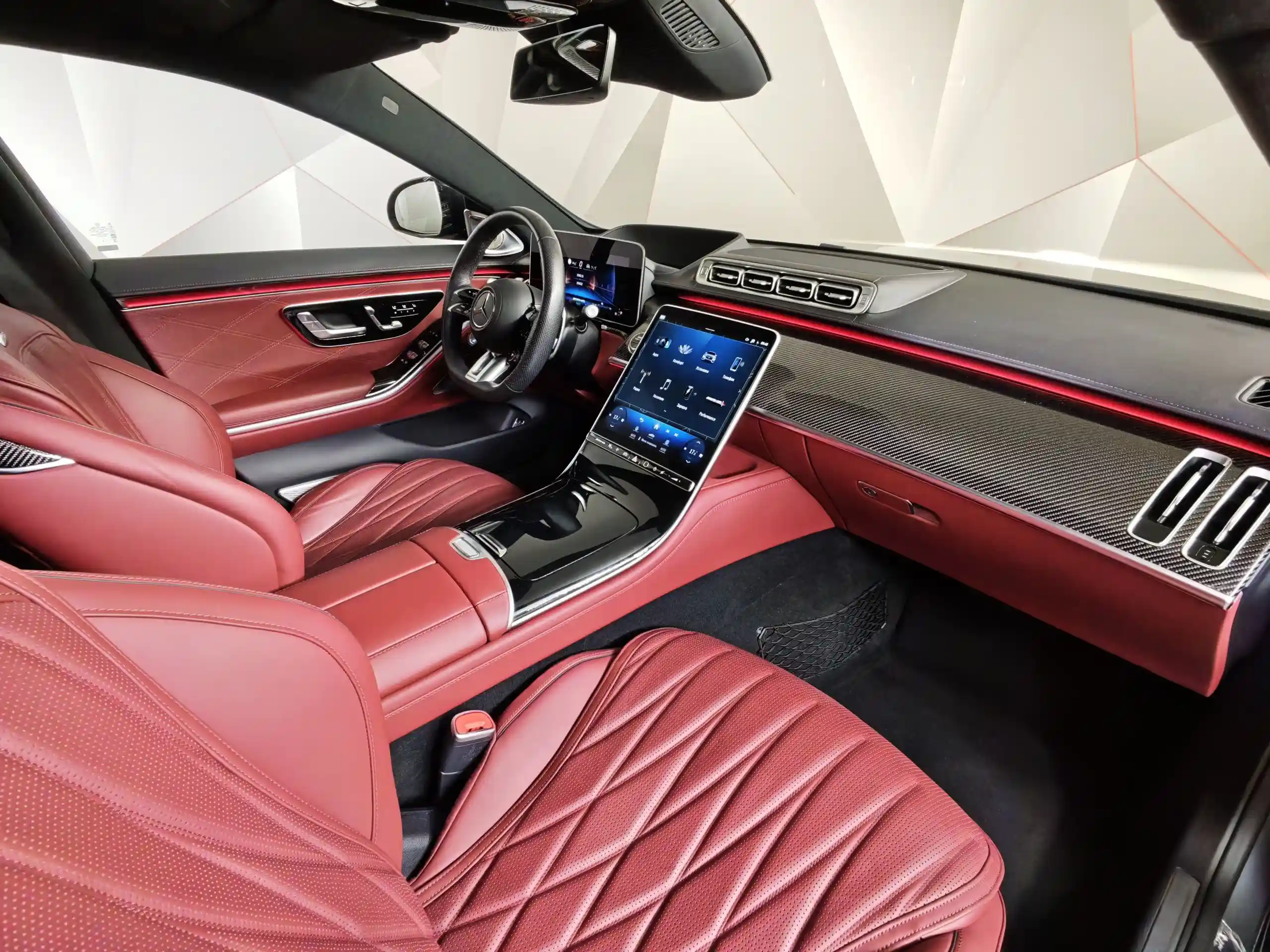 Mercedes-Benz S-Класс 2024