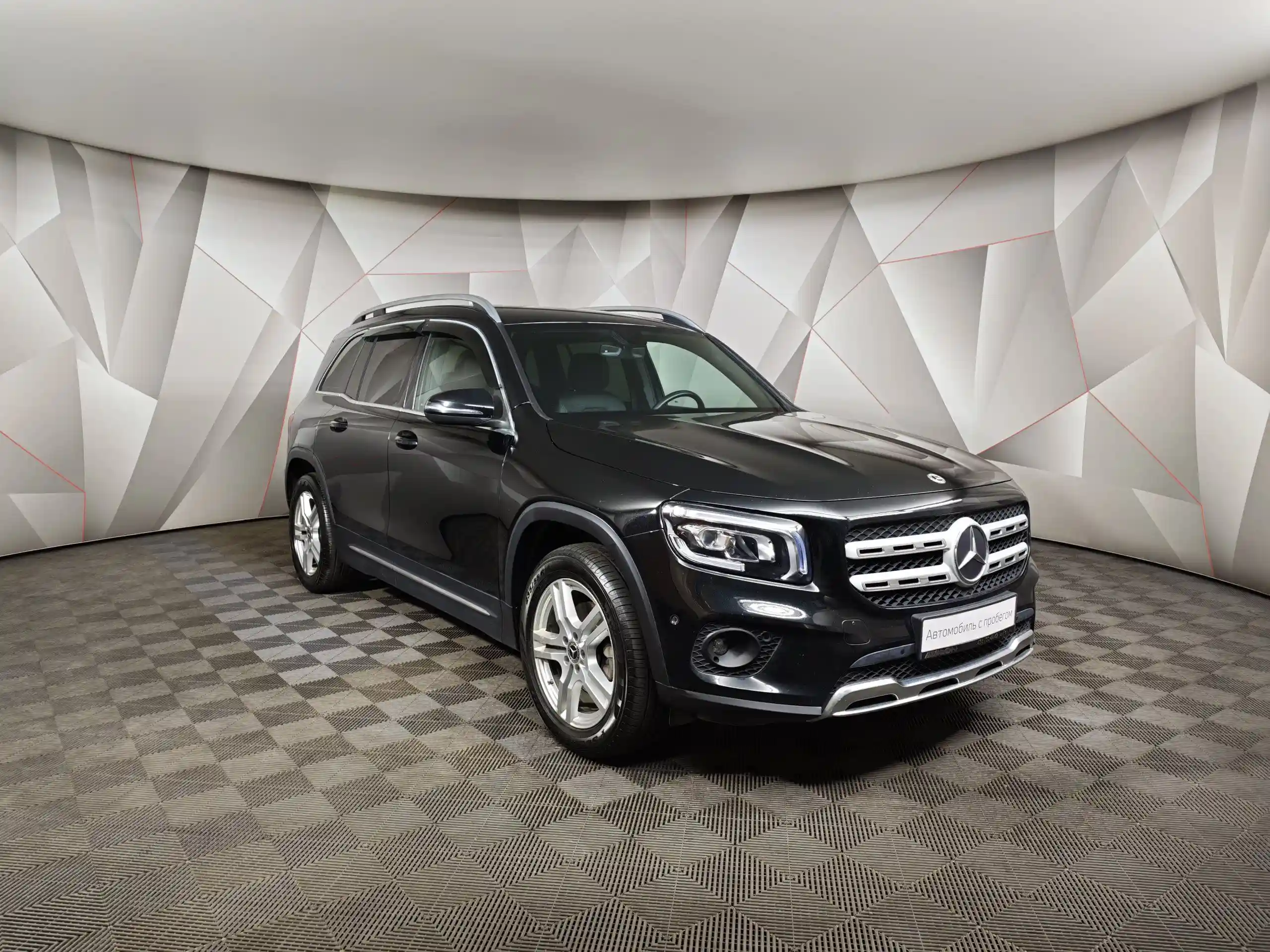 Mercedes-Benz GLB 2021