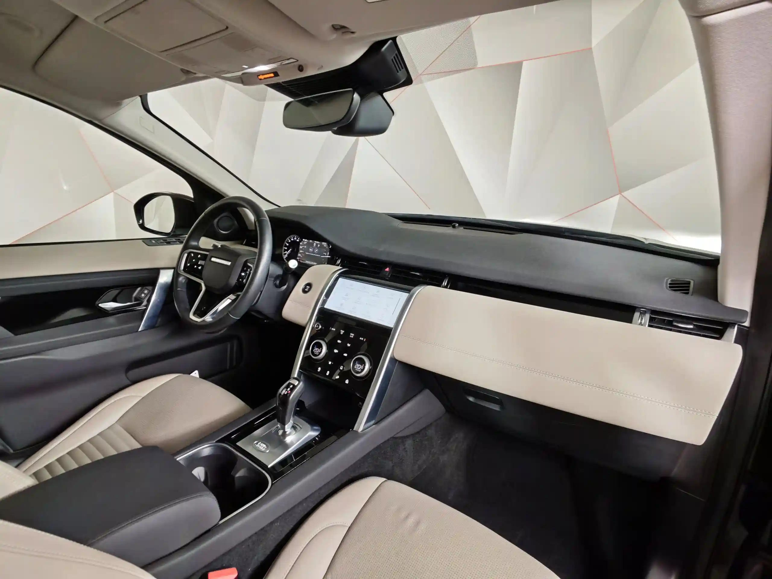Land Rover Discovery Sport 2022