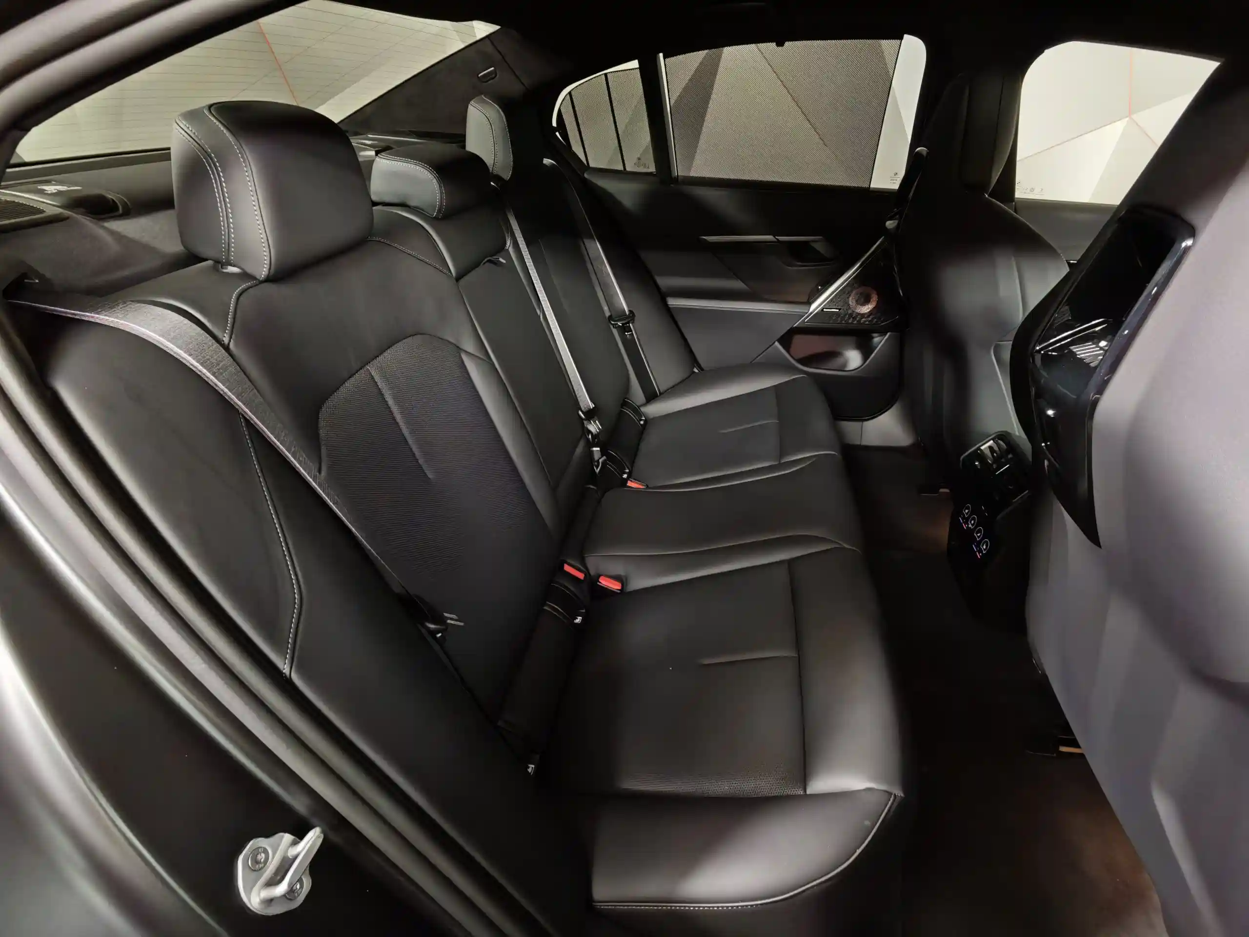 BMW M5 2024