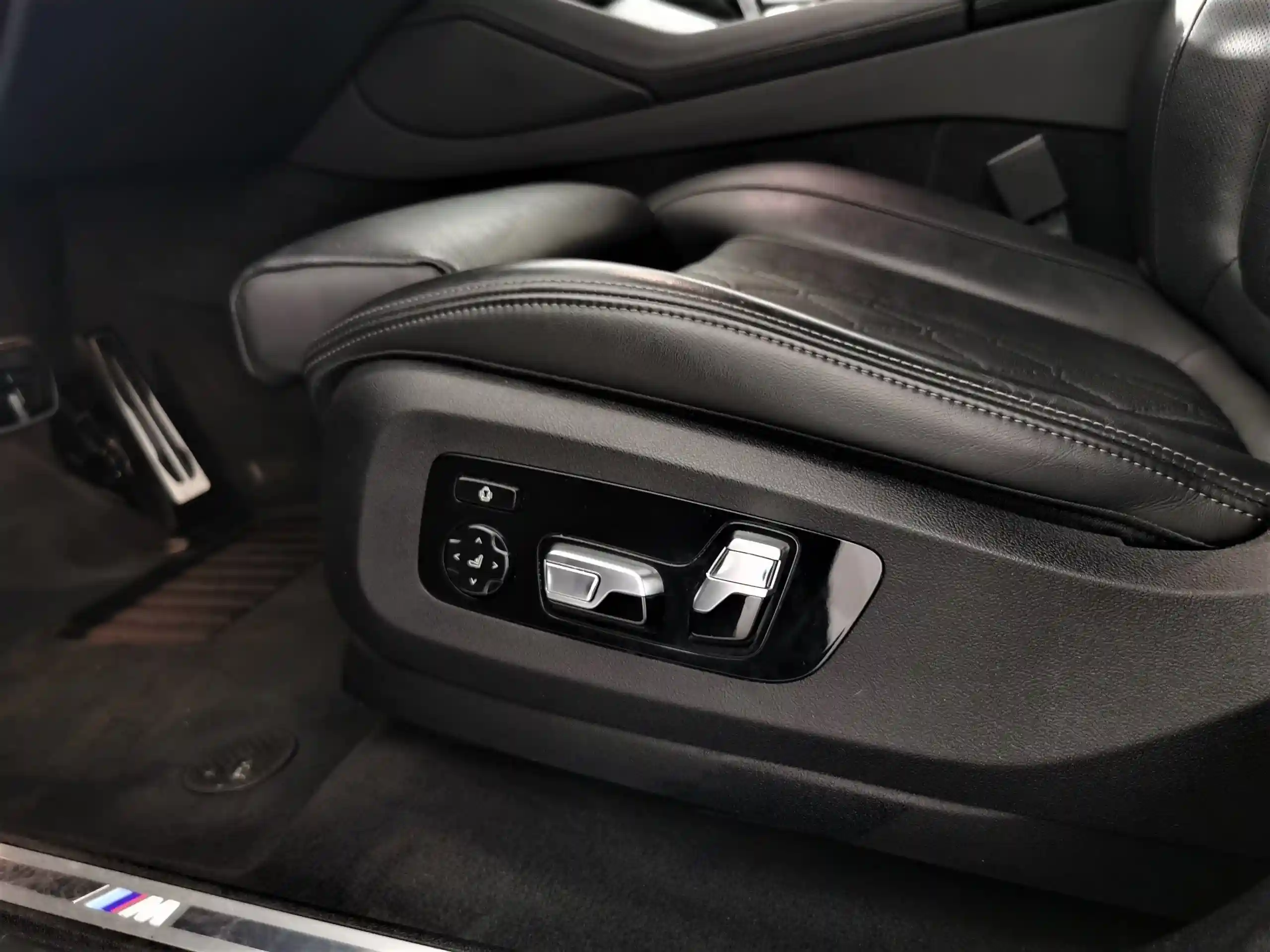 BMW X6 2021