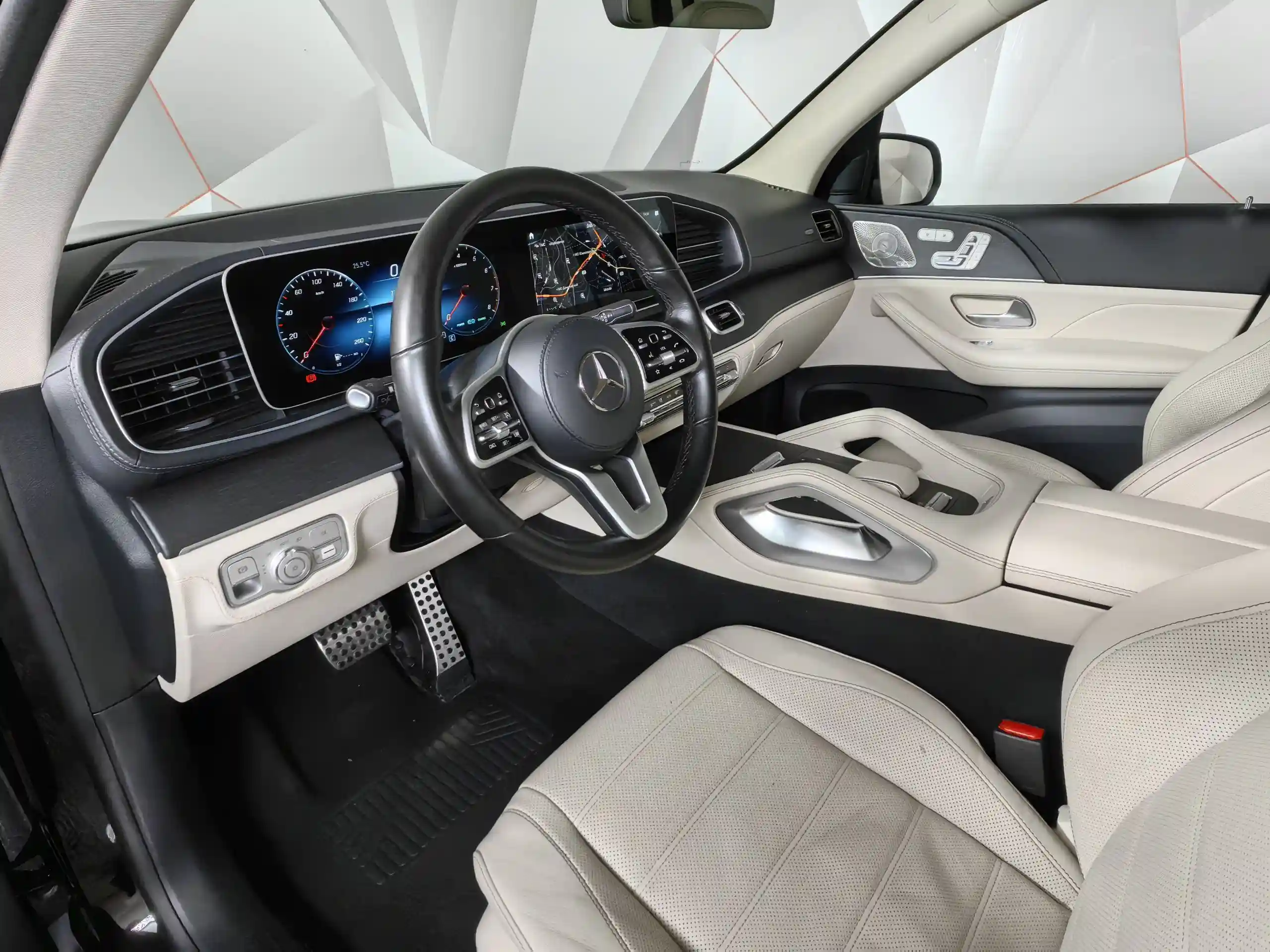 Mercedes-Benz GLS 2021