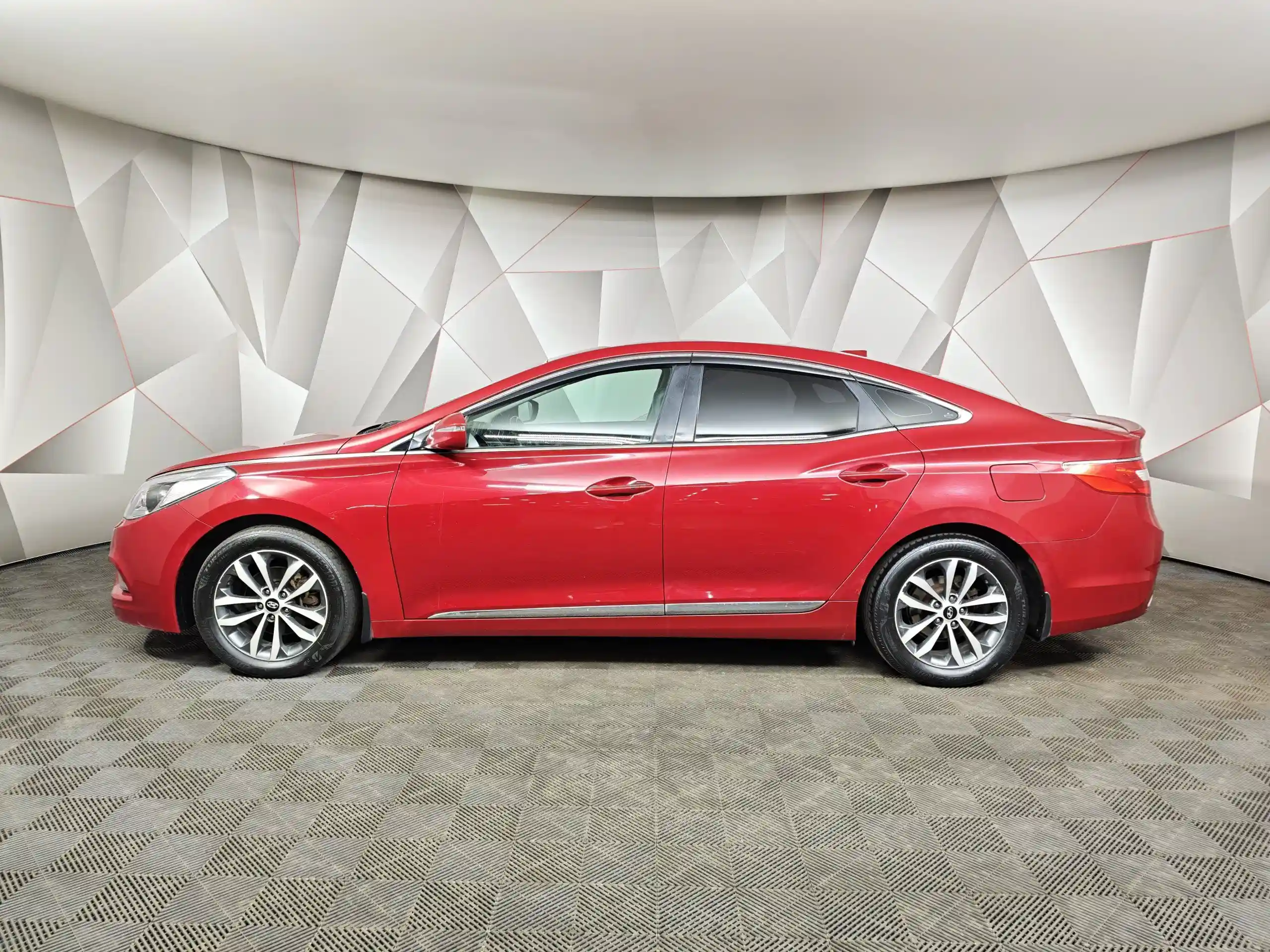 Hyundai Grandeur 2012
