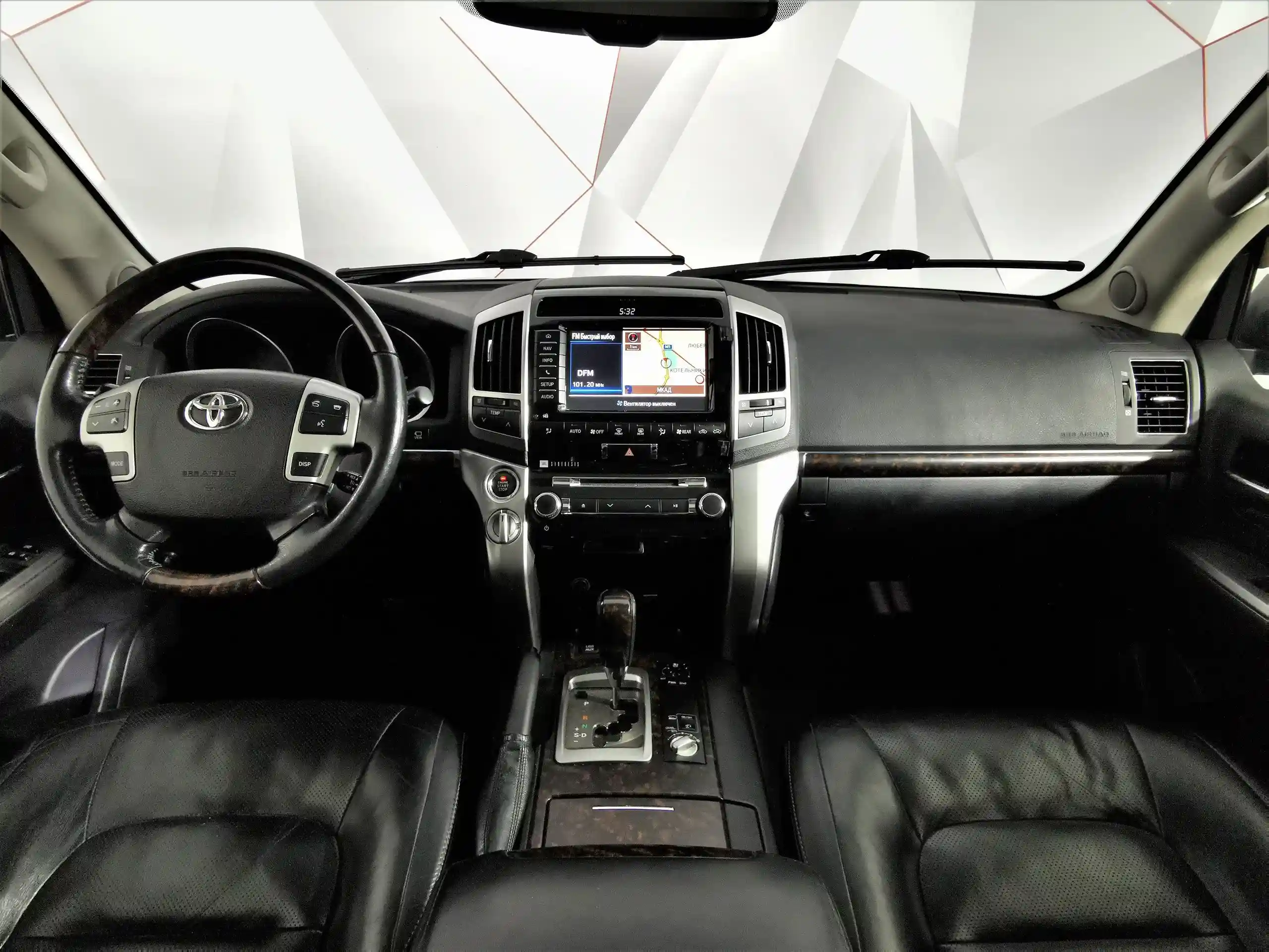 Toyota Land Cruiser 2013
