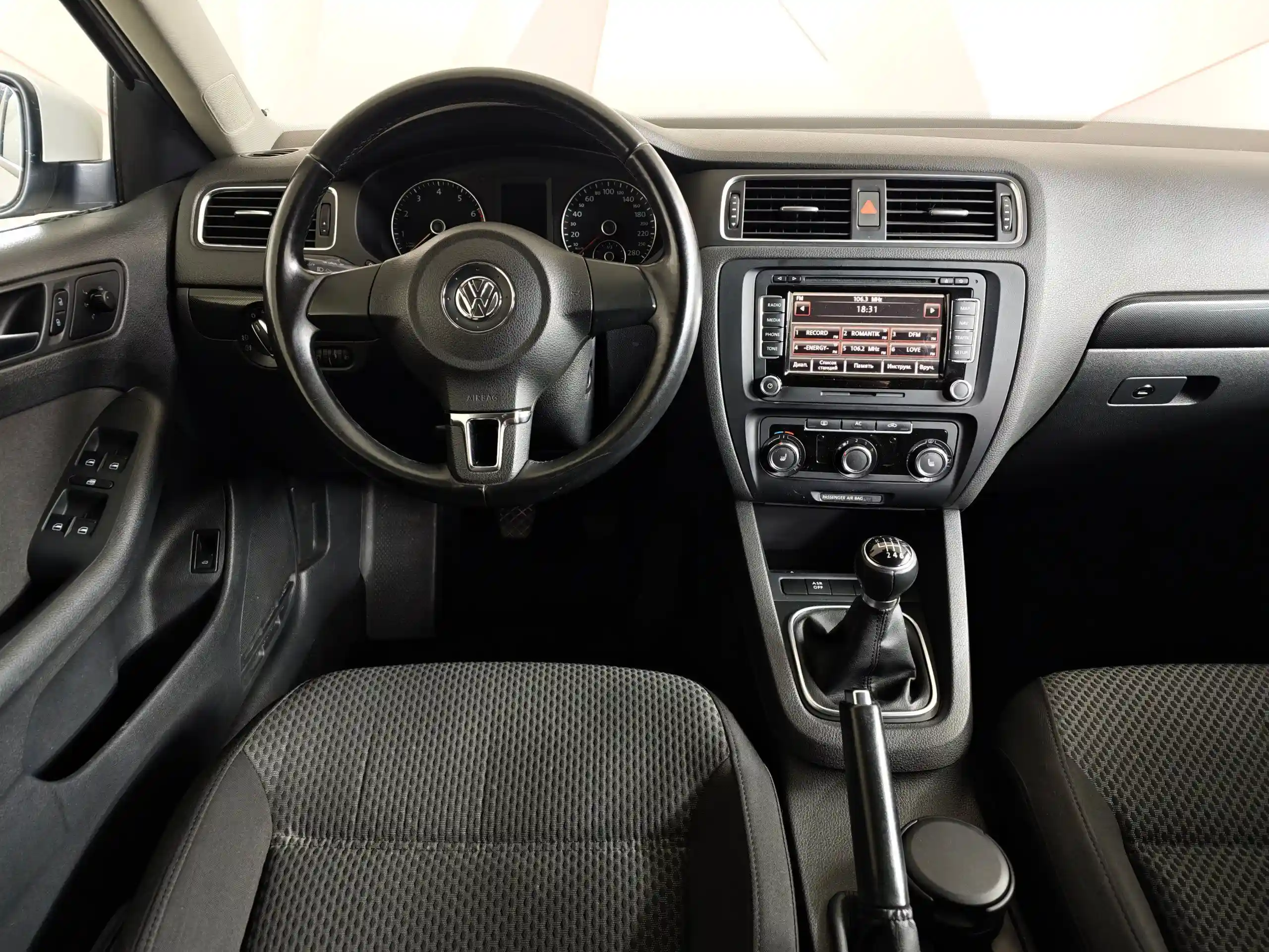Volkswagen Jetta 2011