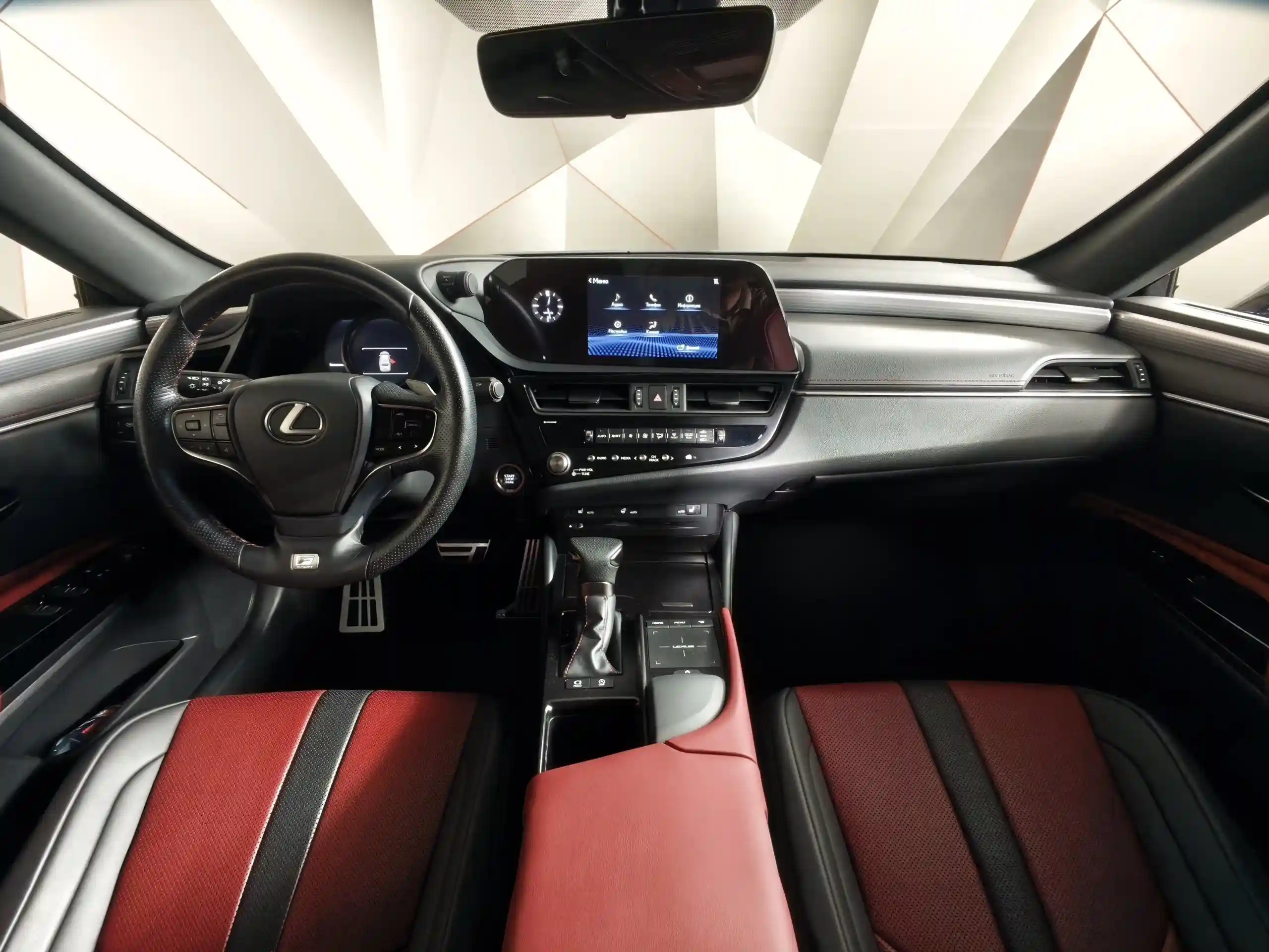 Lexus ES 2022