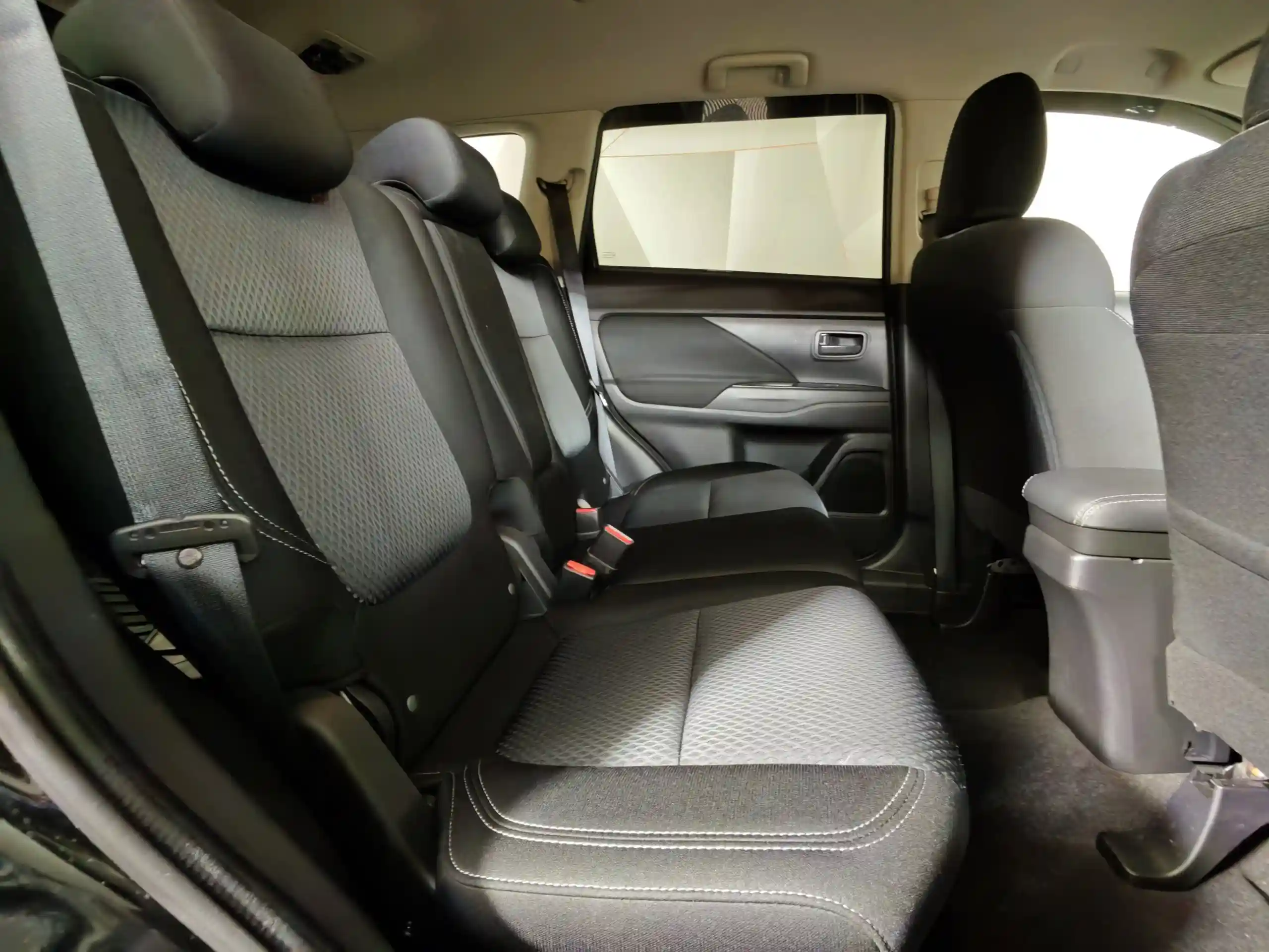 Mitsubishi Outlander 2019
