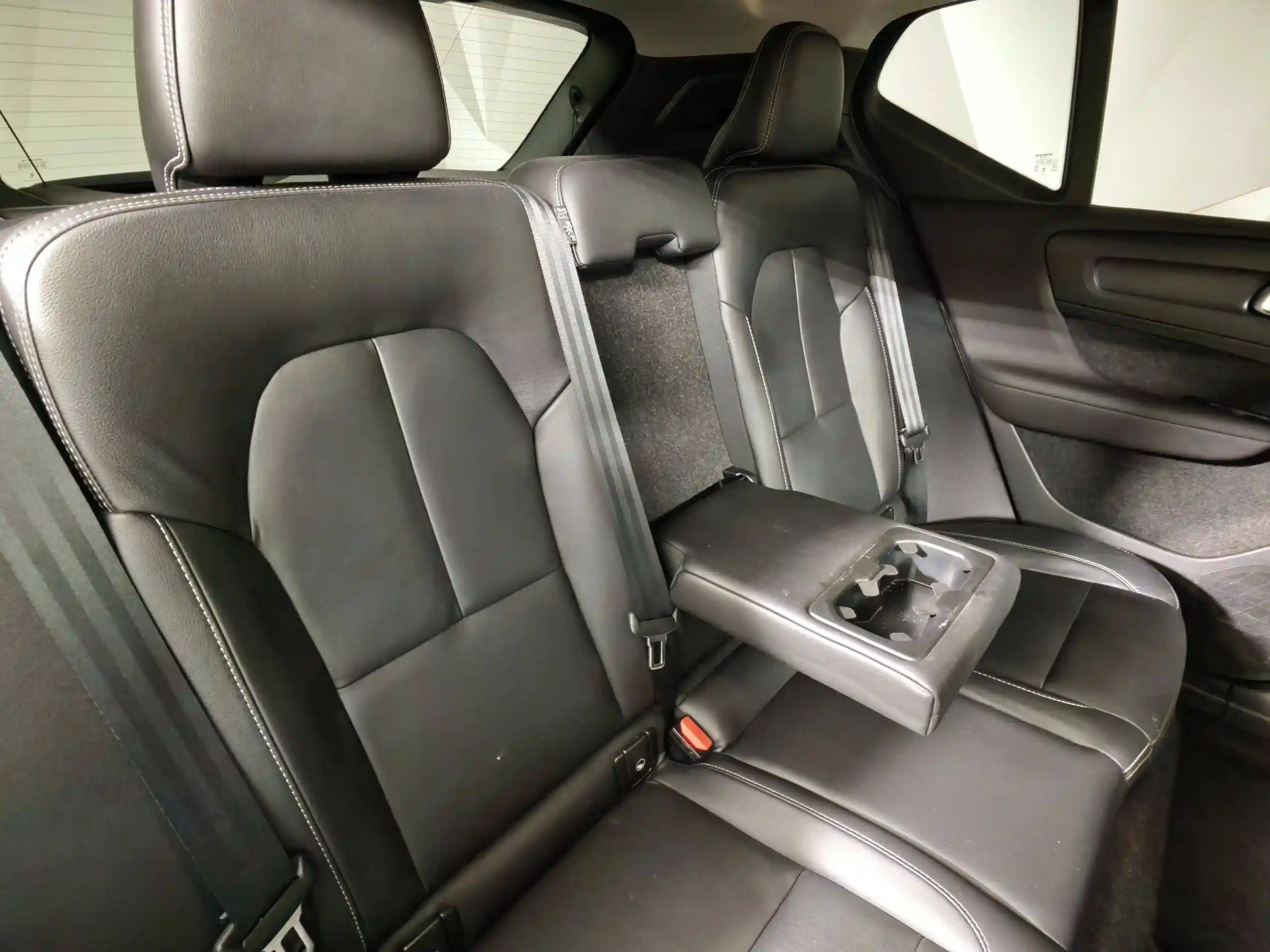 Volvo XC40 2023
