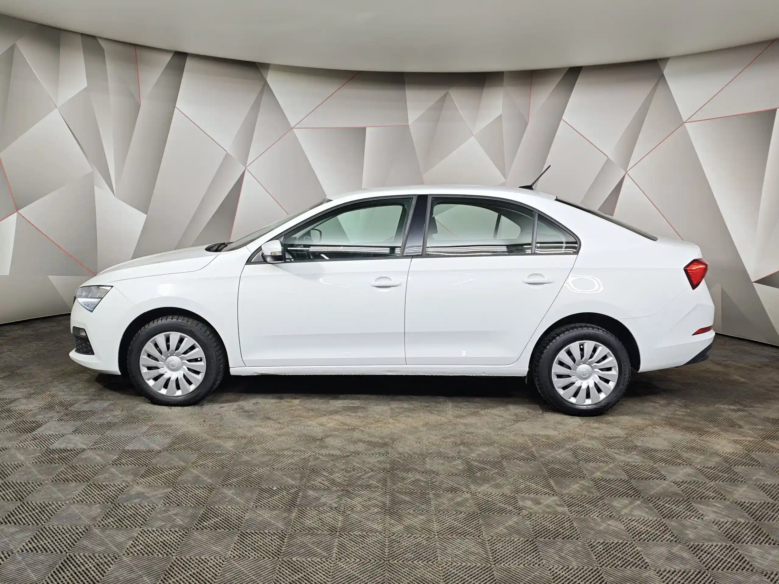 Skoda Rapid 2021