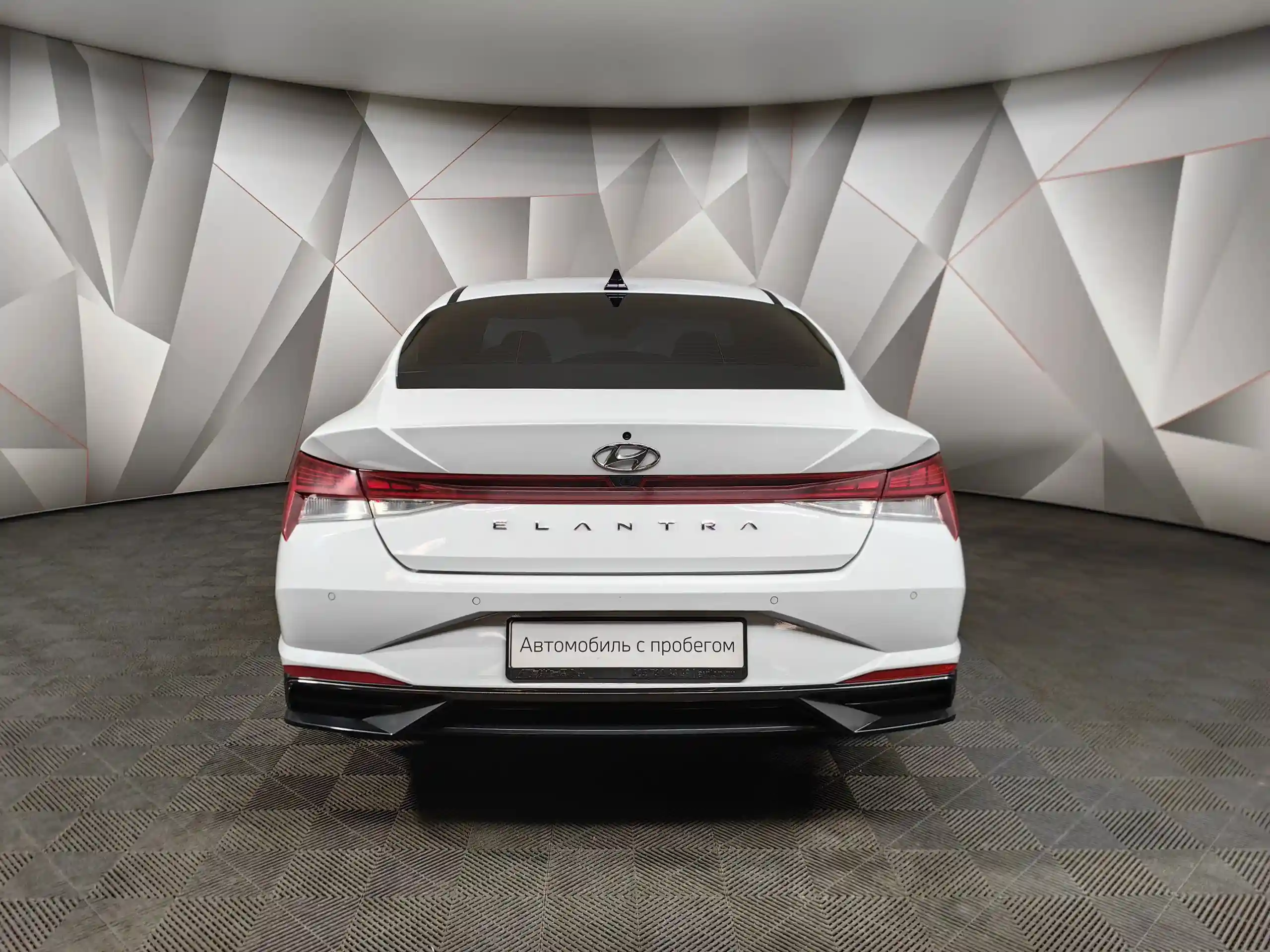 Hyundai Elantra 2022