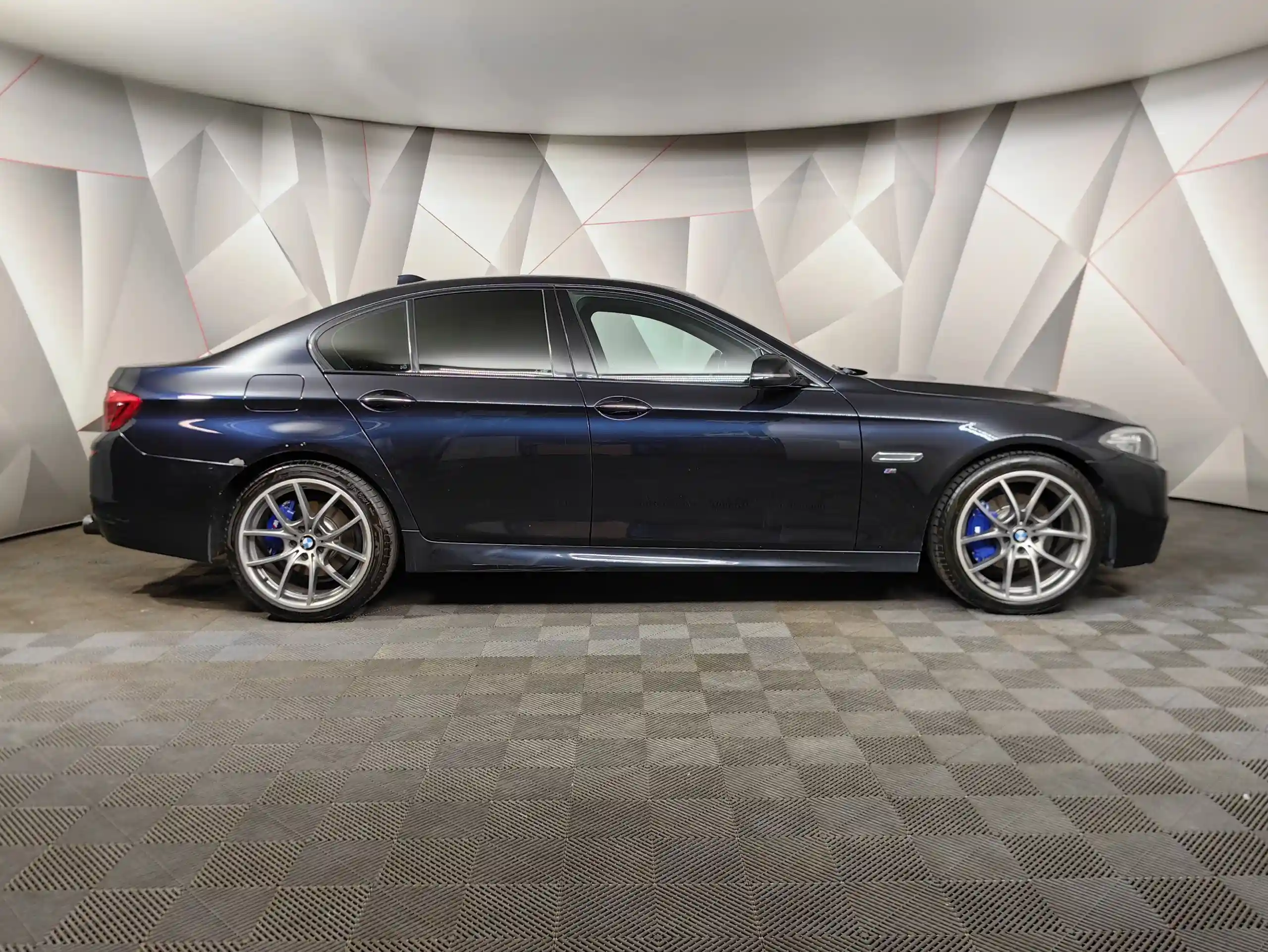 BMW 5 серия 2014