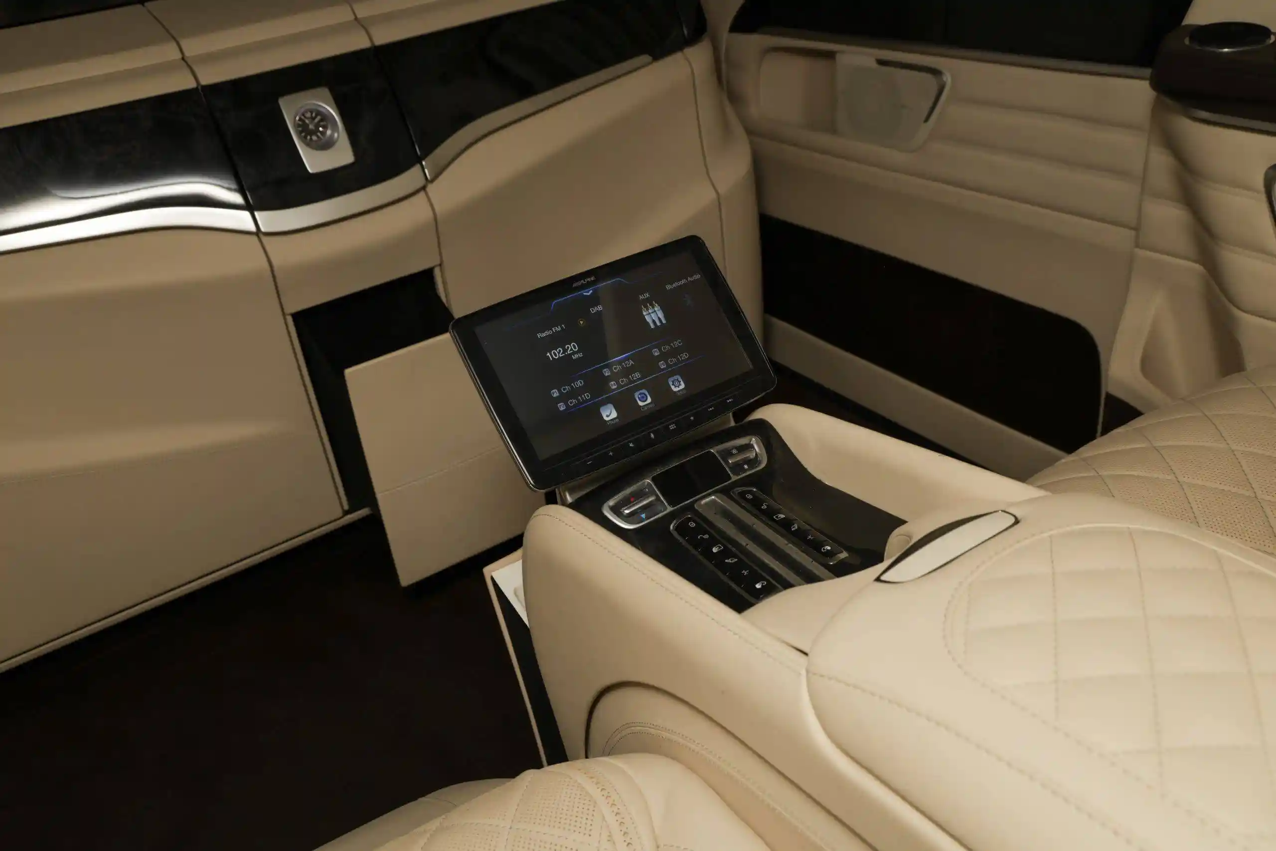 Mercedes-Benz V-Класс 2019
