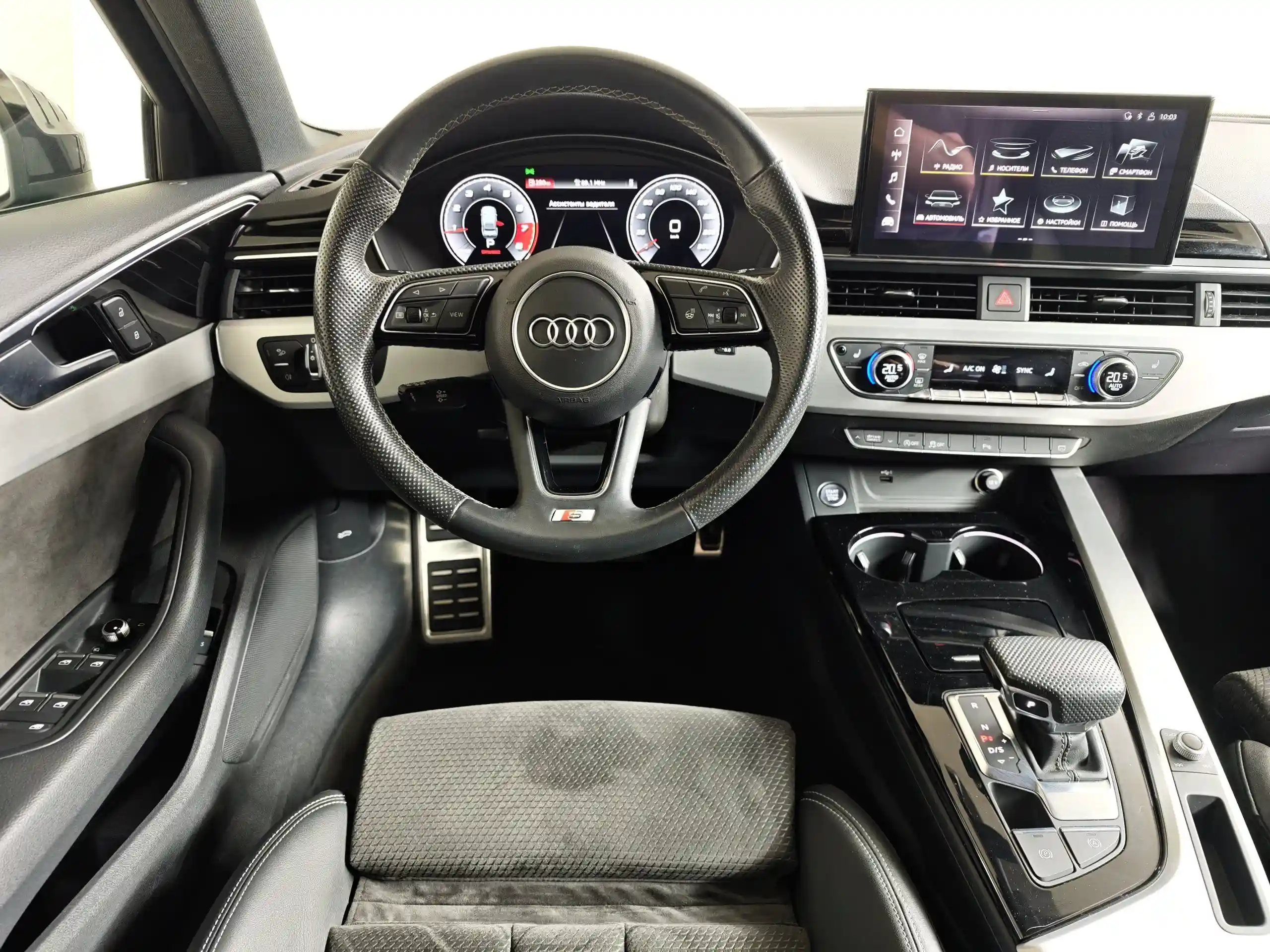Audi A4 2021