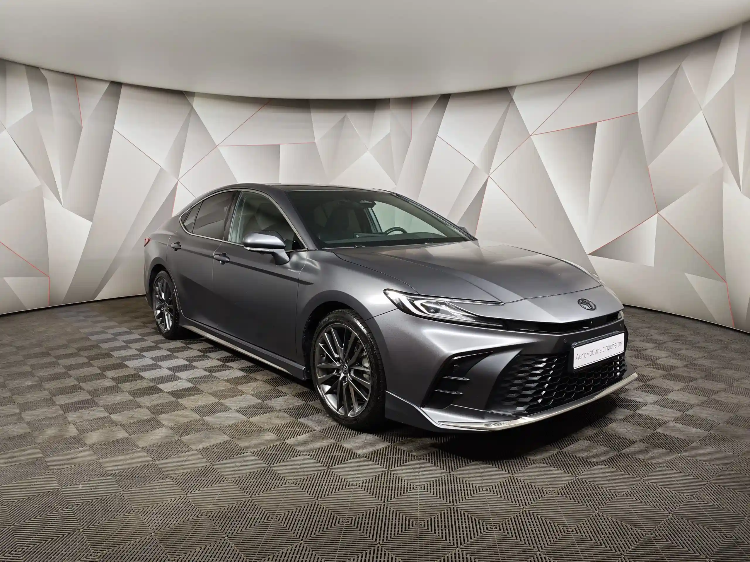 Toyota Camry 2025