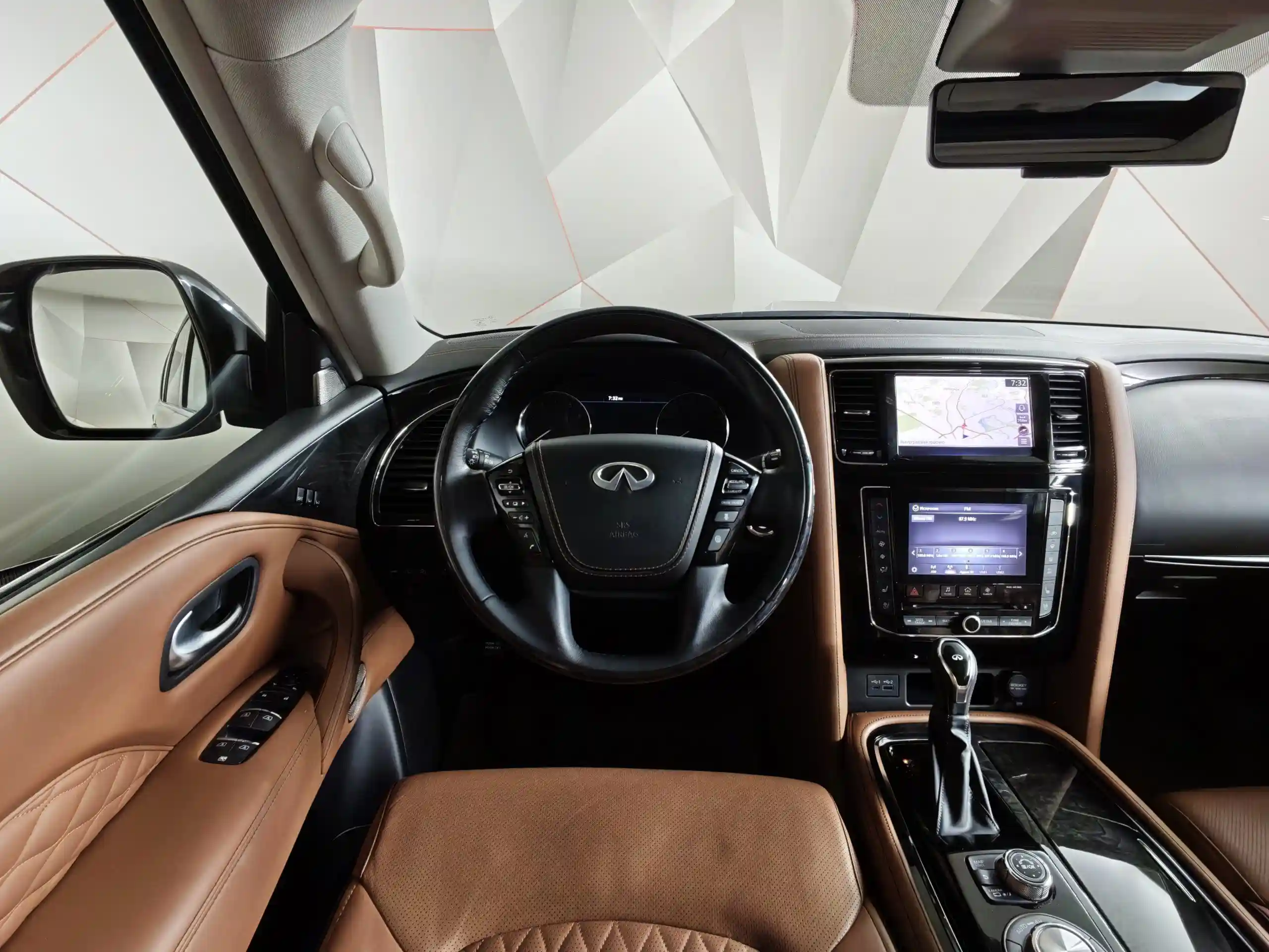 Infiniti QX80 2020