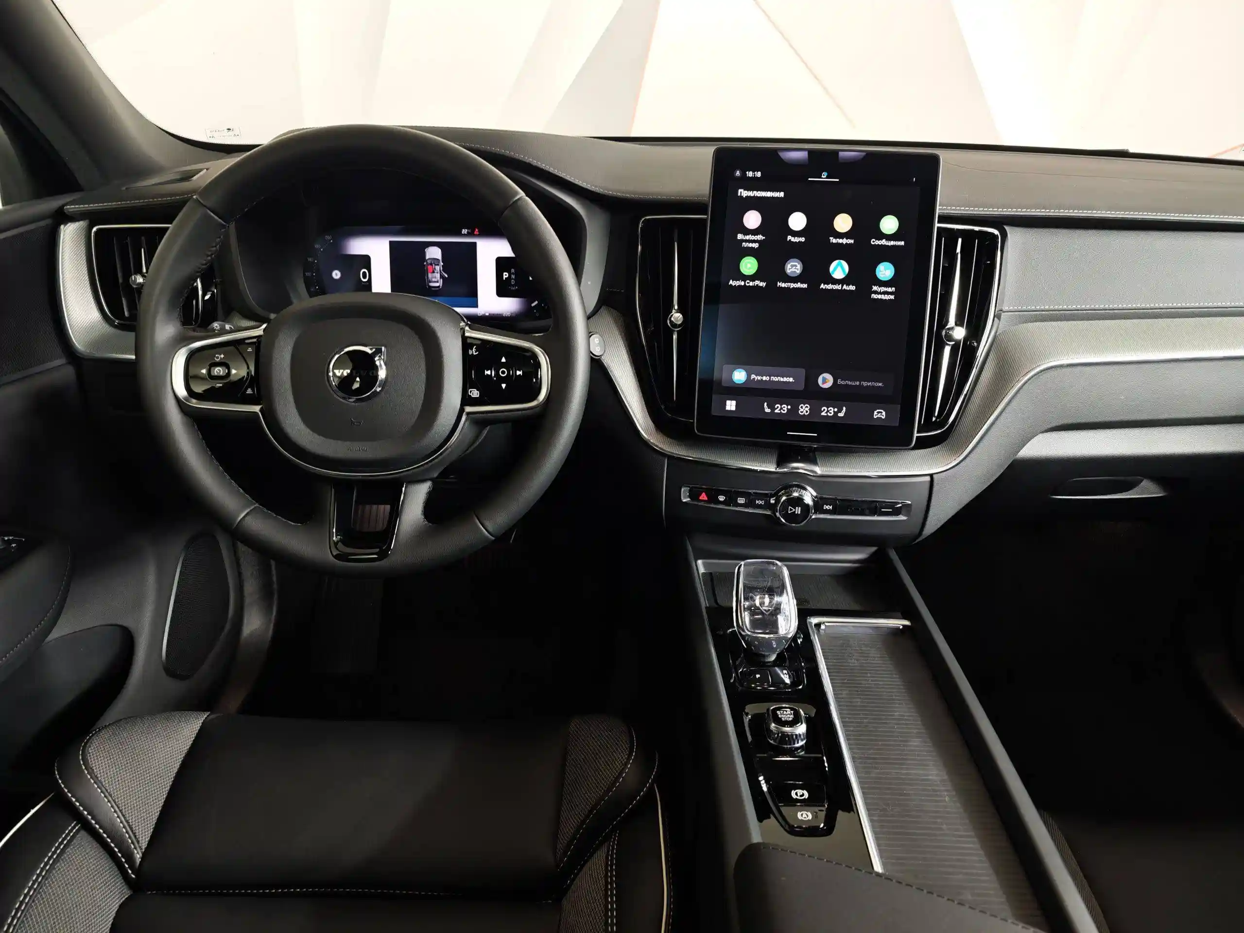 Volvo XC60 2025