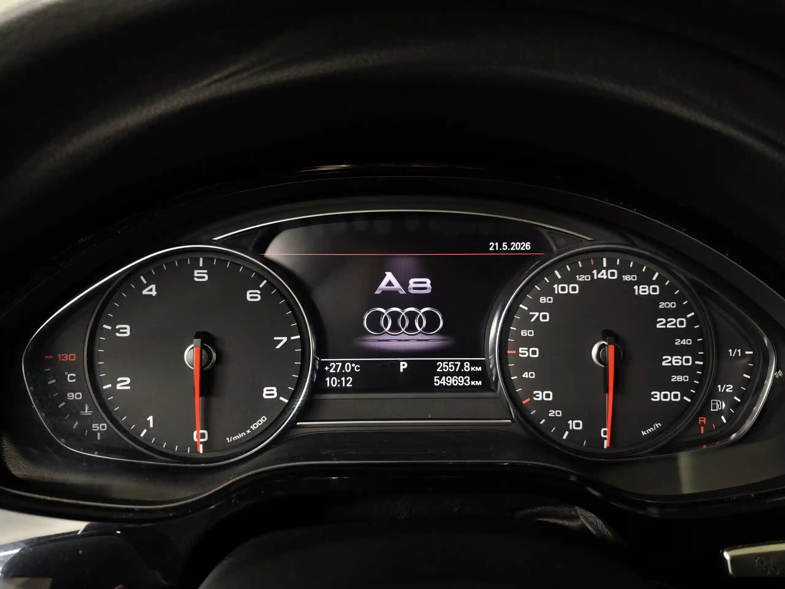 Audi A8 2011