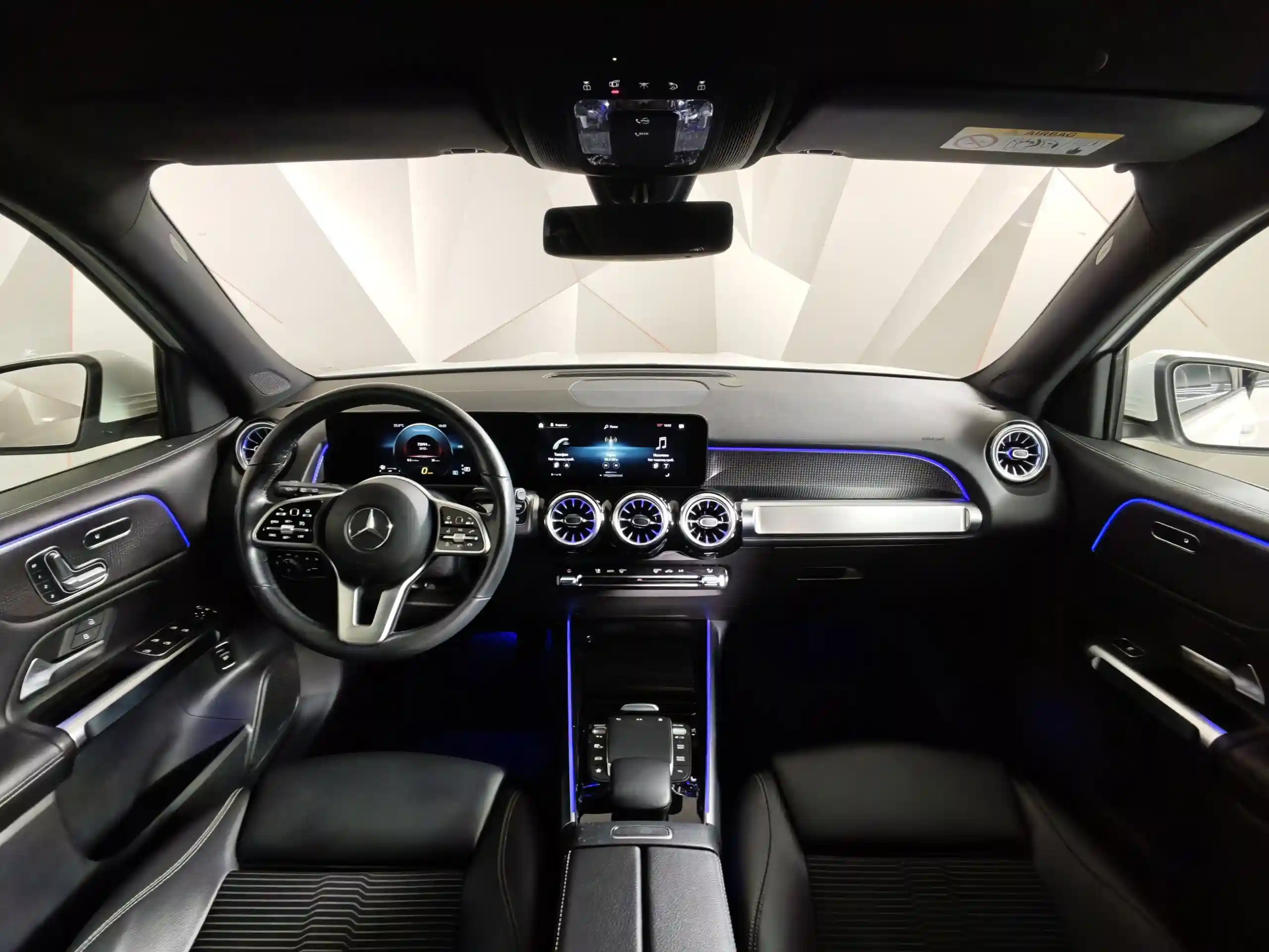 Mercedes-Benz GLB 2021