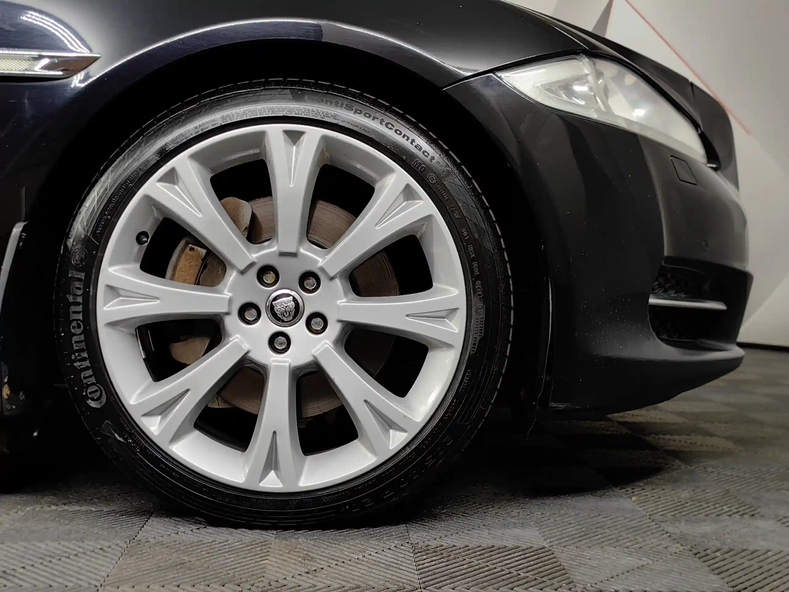 Jaguar XJ 2013
