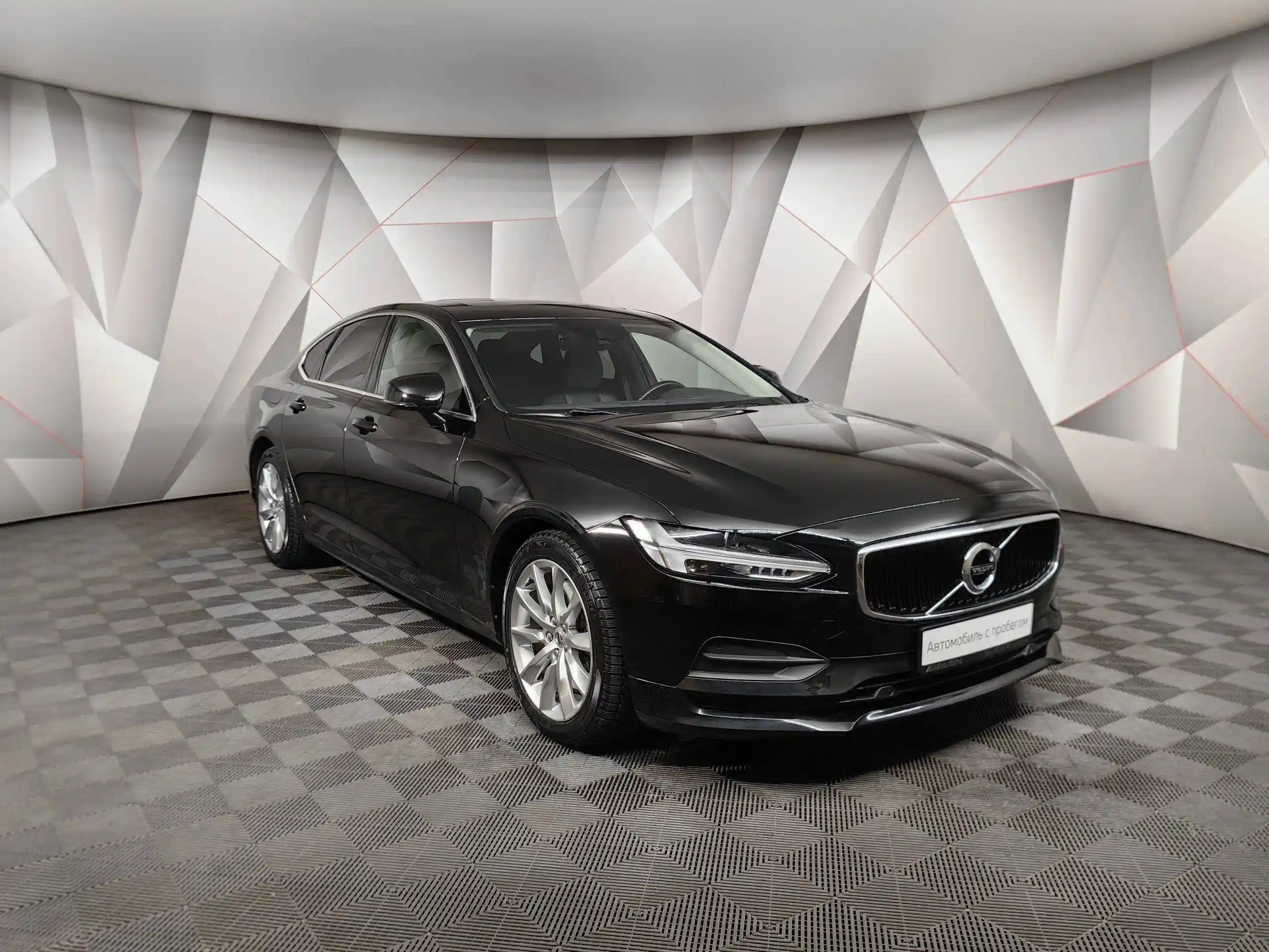 Volvo S90 2019