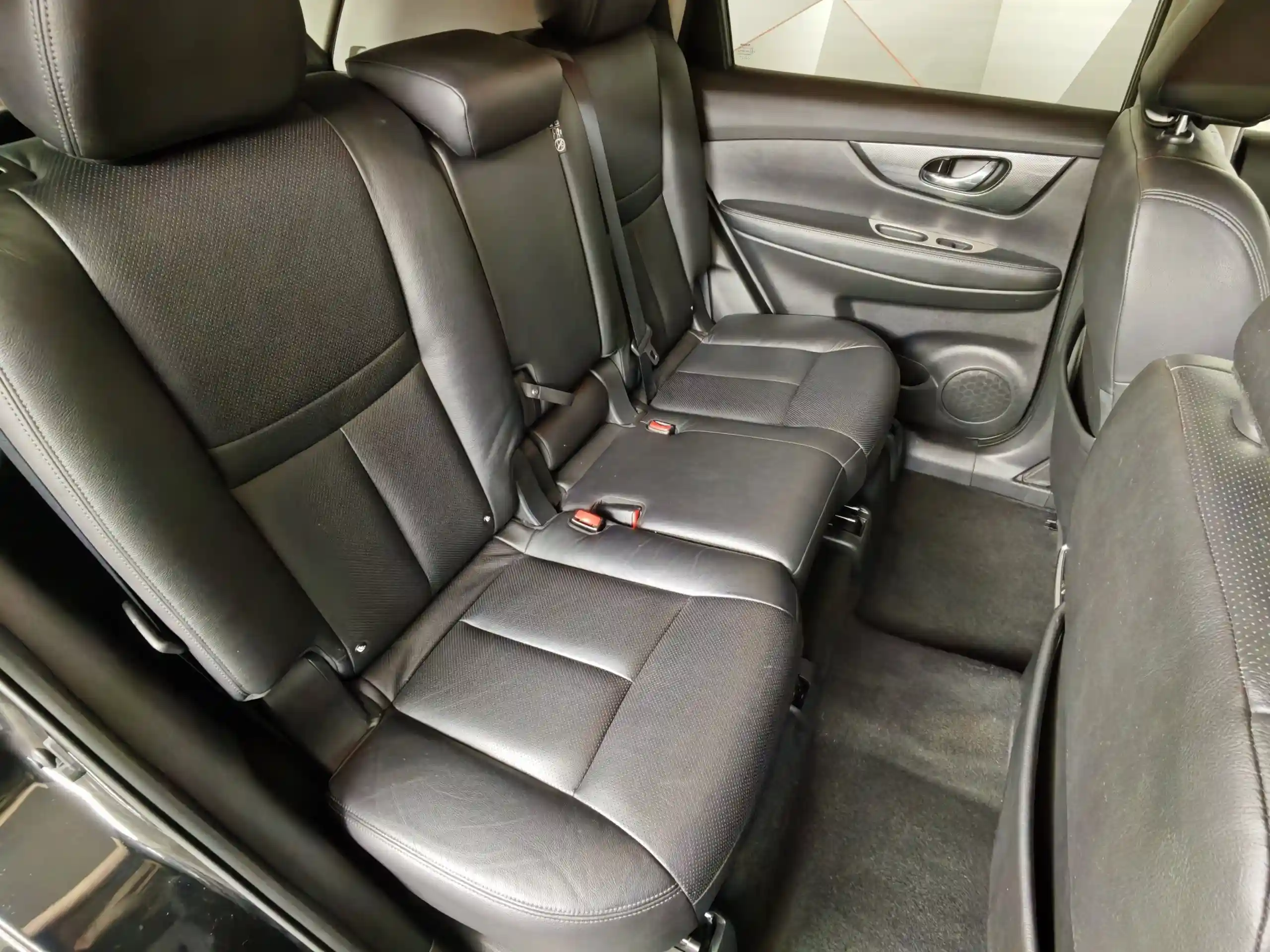 Nissan X-Trail 2015