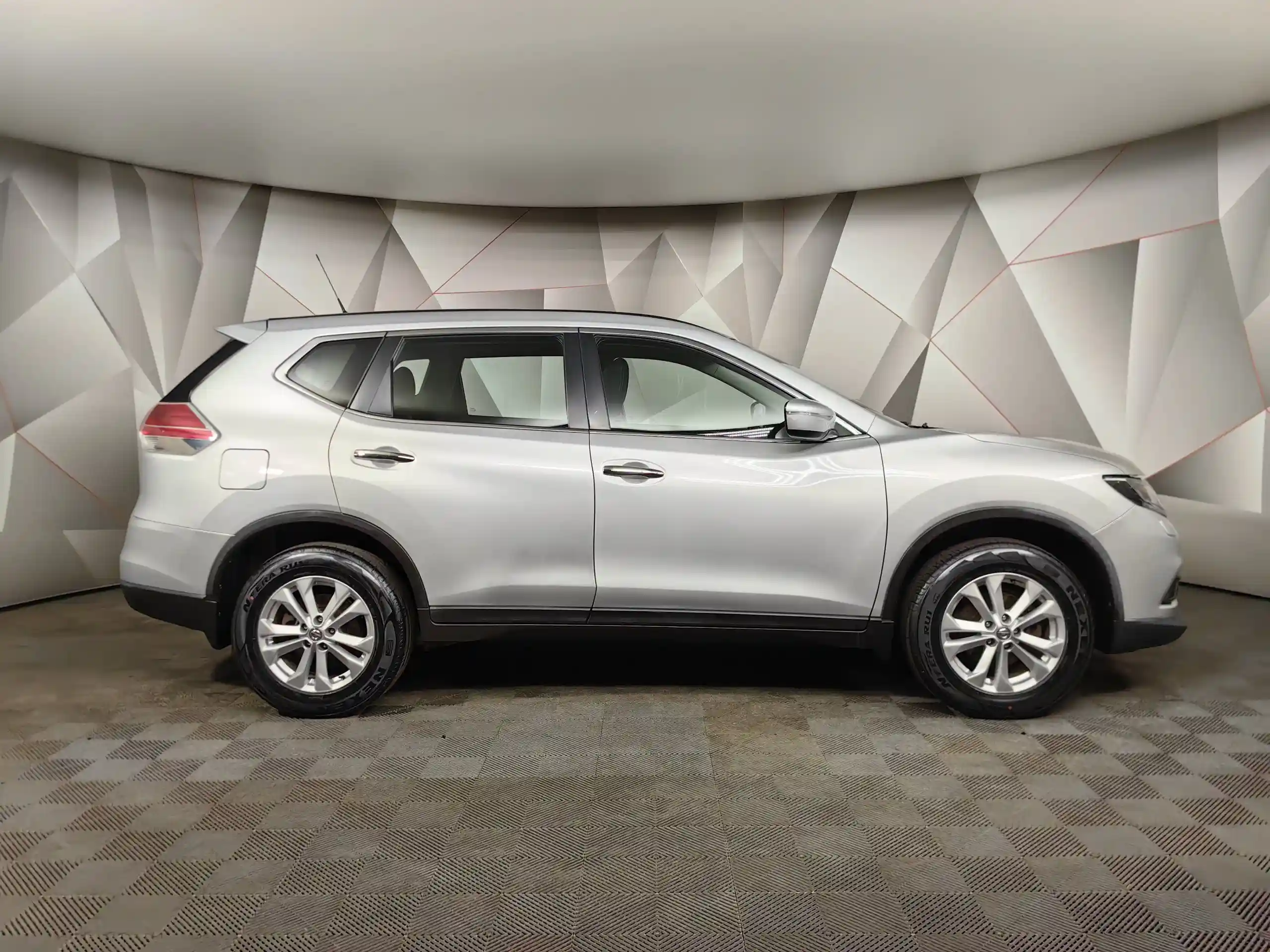 Nissan X-Trail 2015