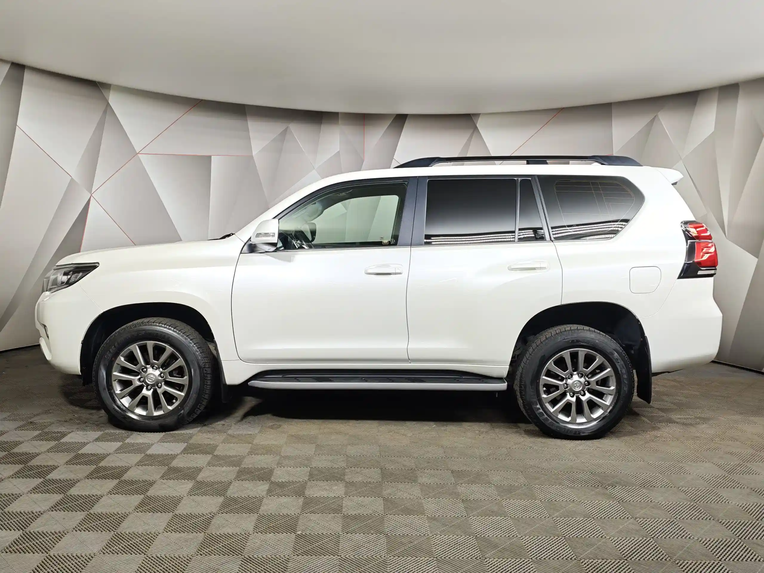 Toyota Land Cruiser Prado 2020