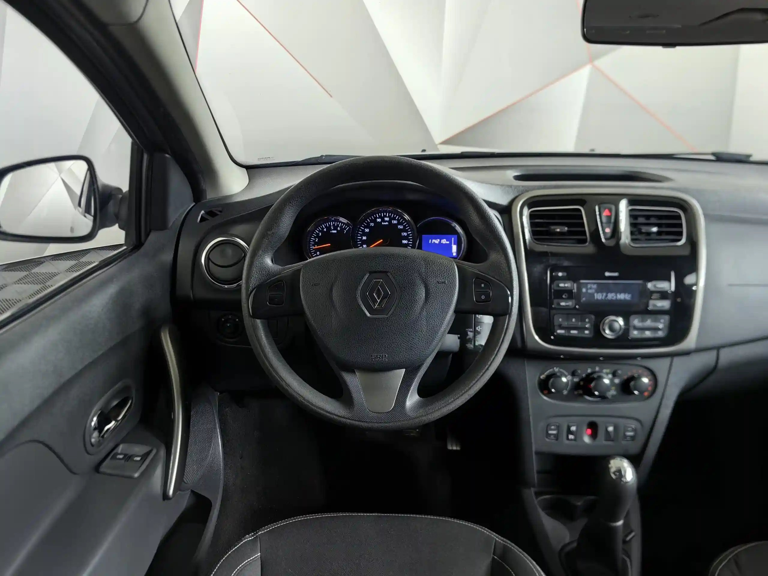 Renault Logan 2017