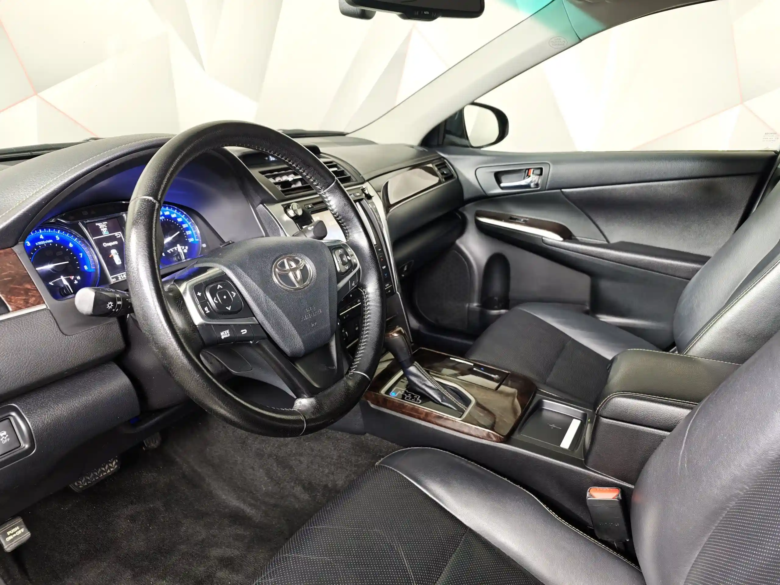 Toyota Camry 2017