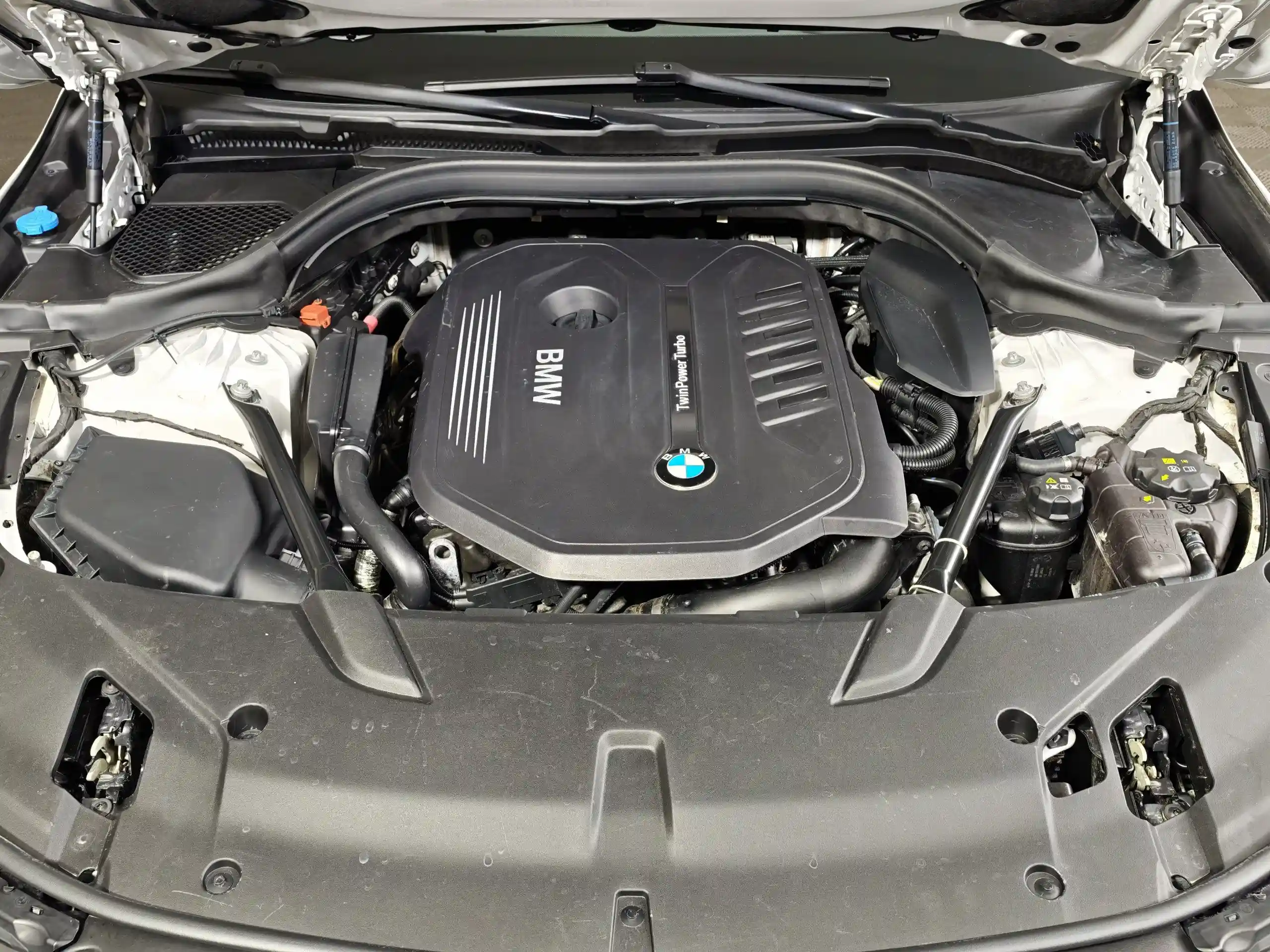 BMW 6 серия 2017