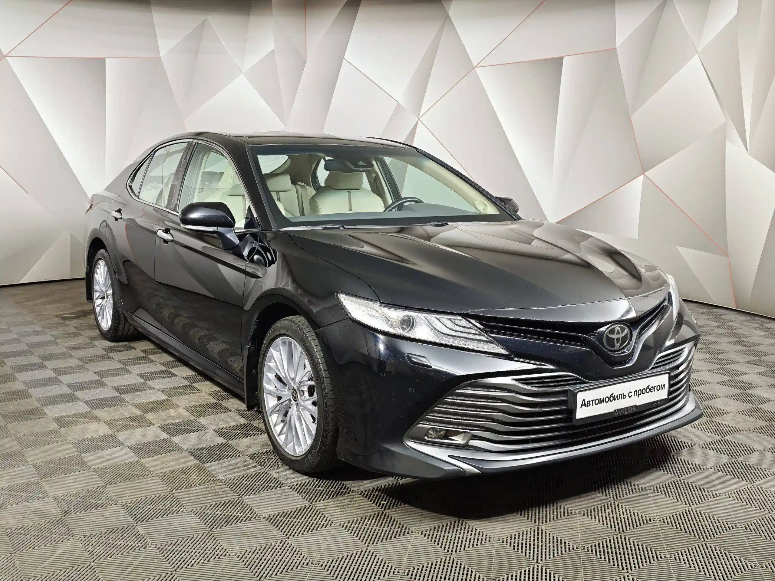 Toyota Camry 2021