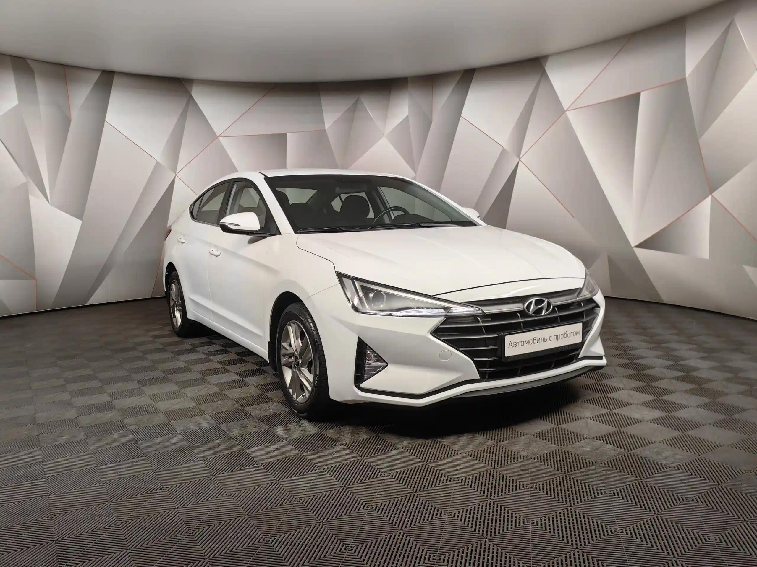 Hyundai Elantra 2019