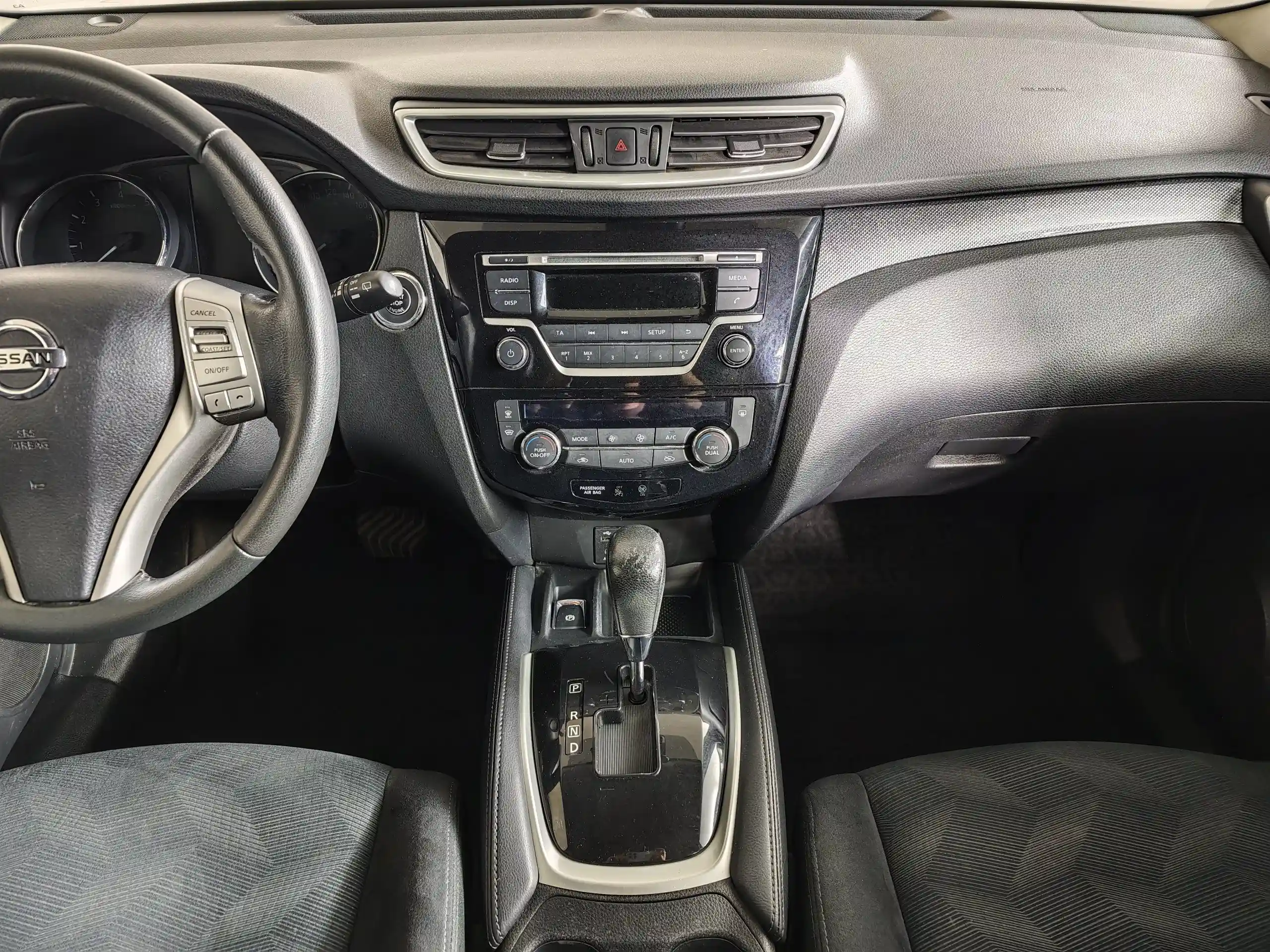 Nissan X-Trail 2015