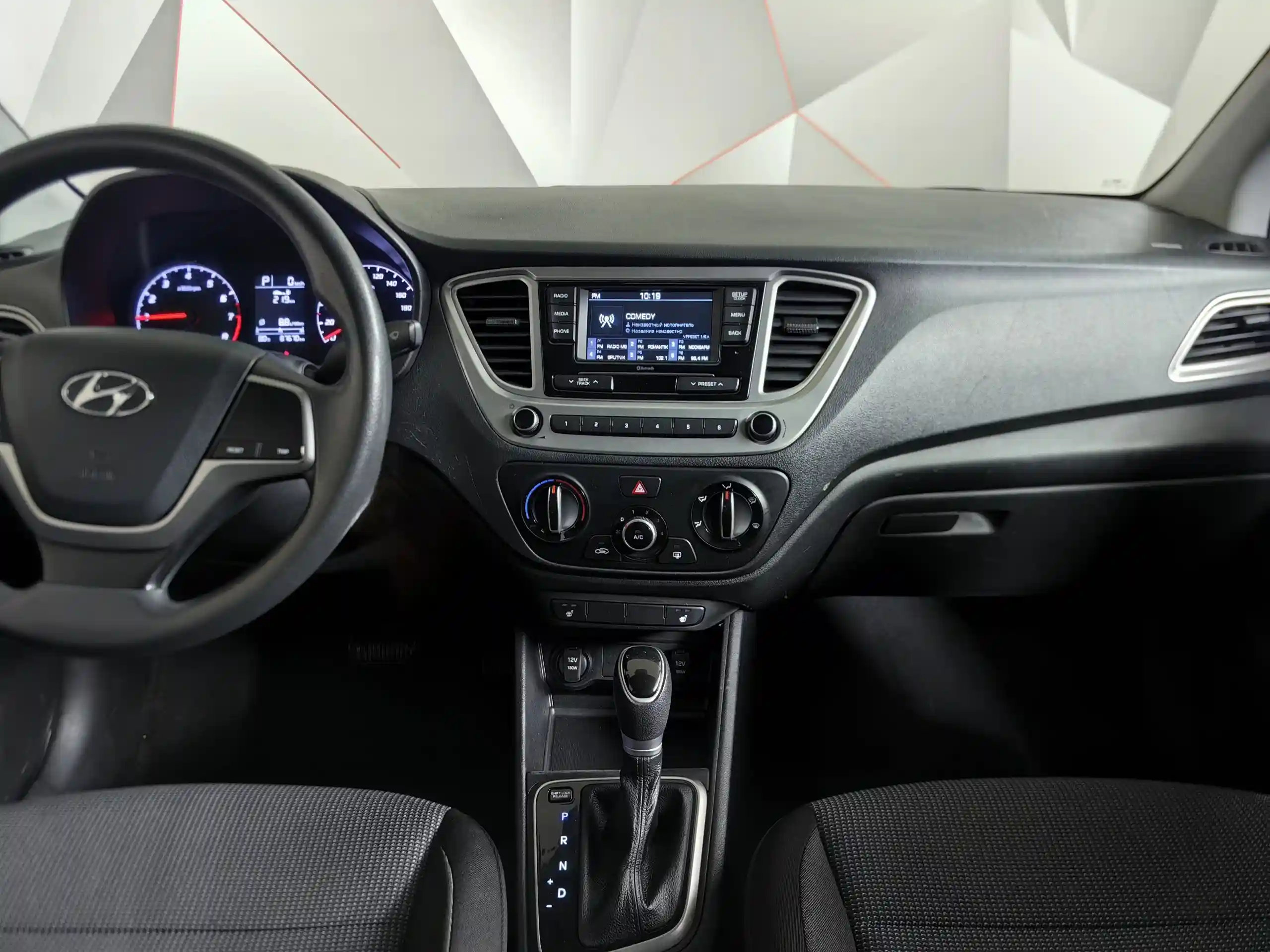 Hyundai Solaris 2021