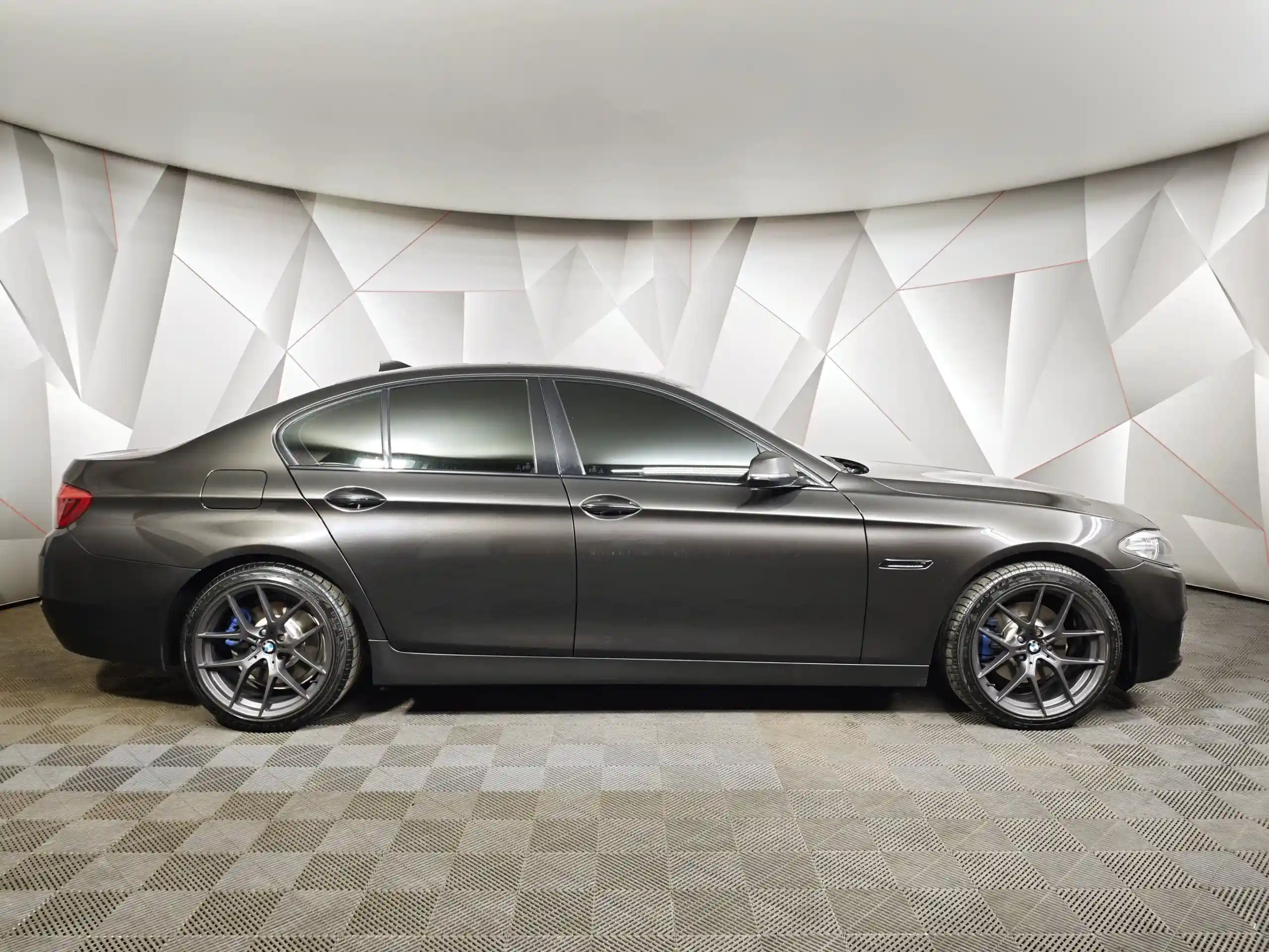 BMW 5 серия 2015